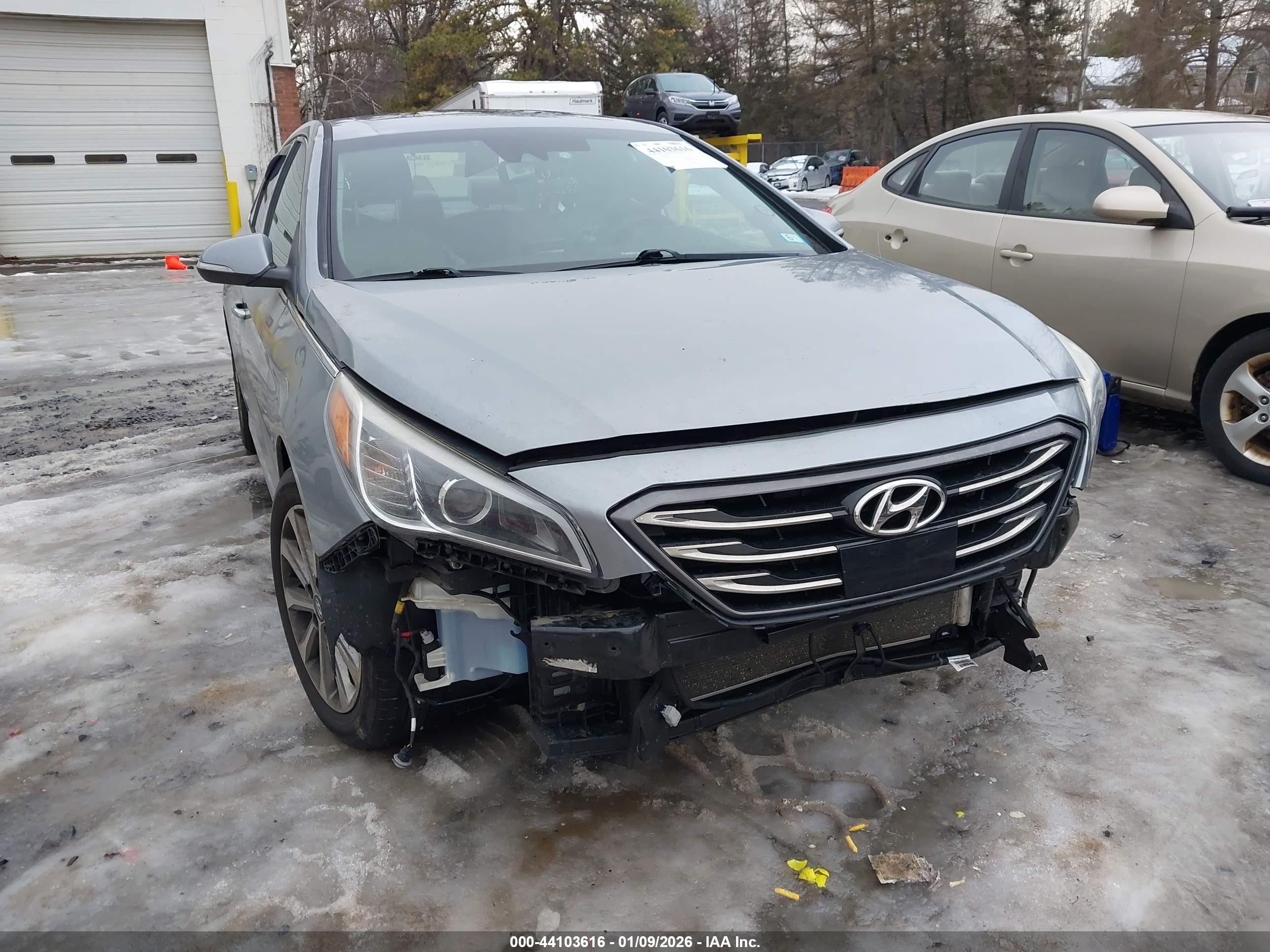 HYUNDAI SONATA image 6