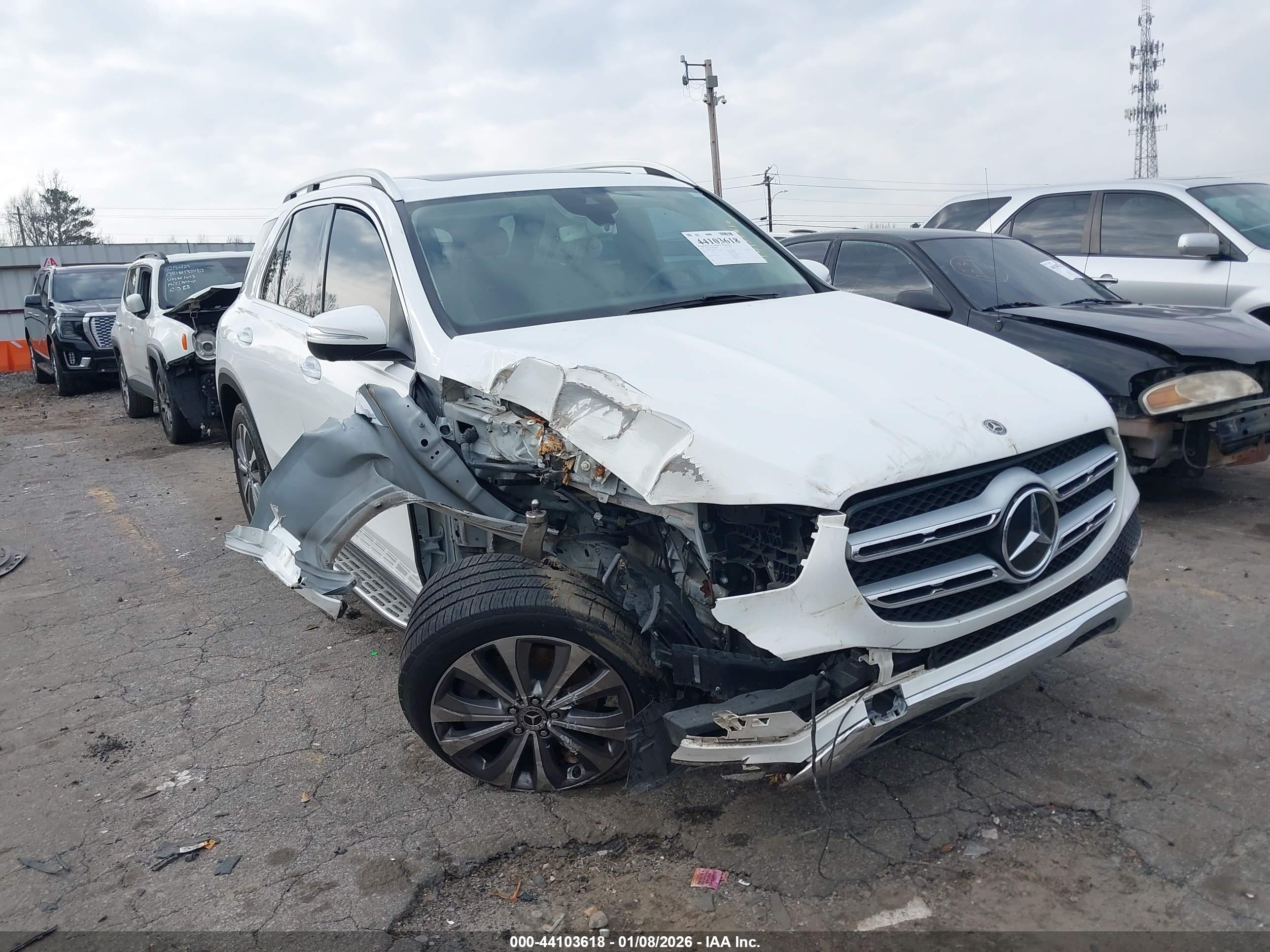 MERCEDES-BENZ GLE image 6
