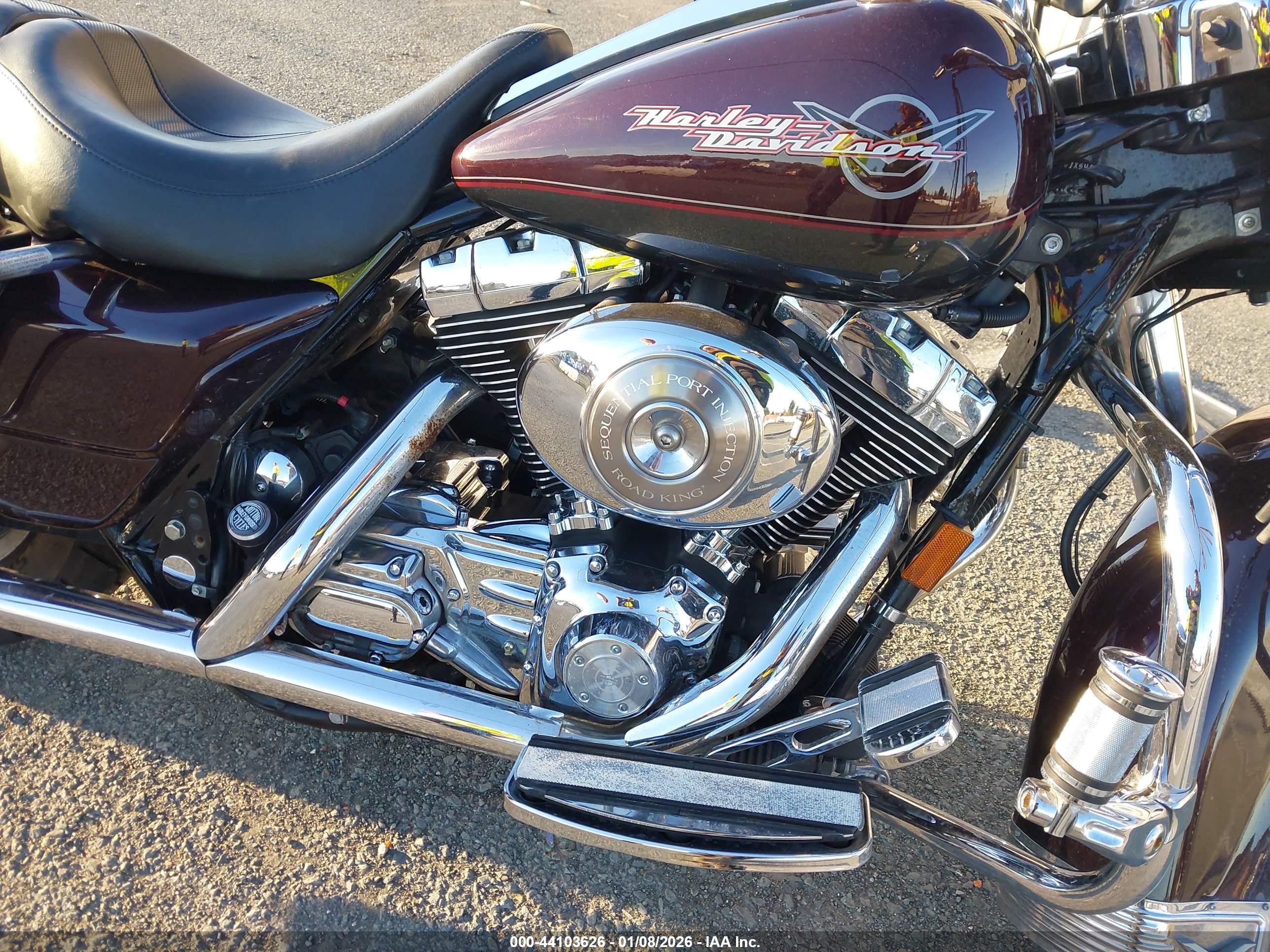 HARLEY-DAVIDSON FLHRI image 8
