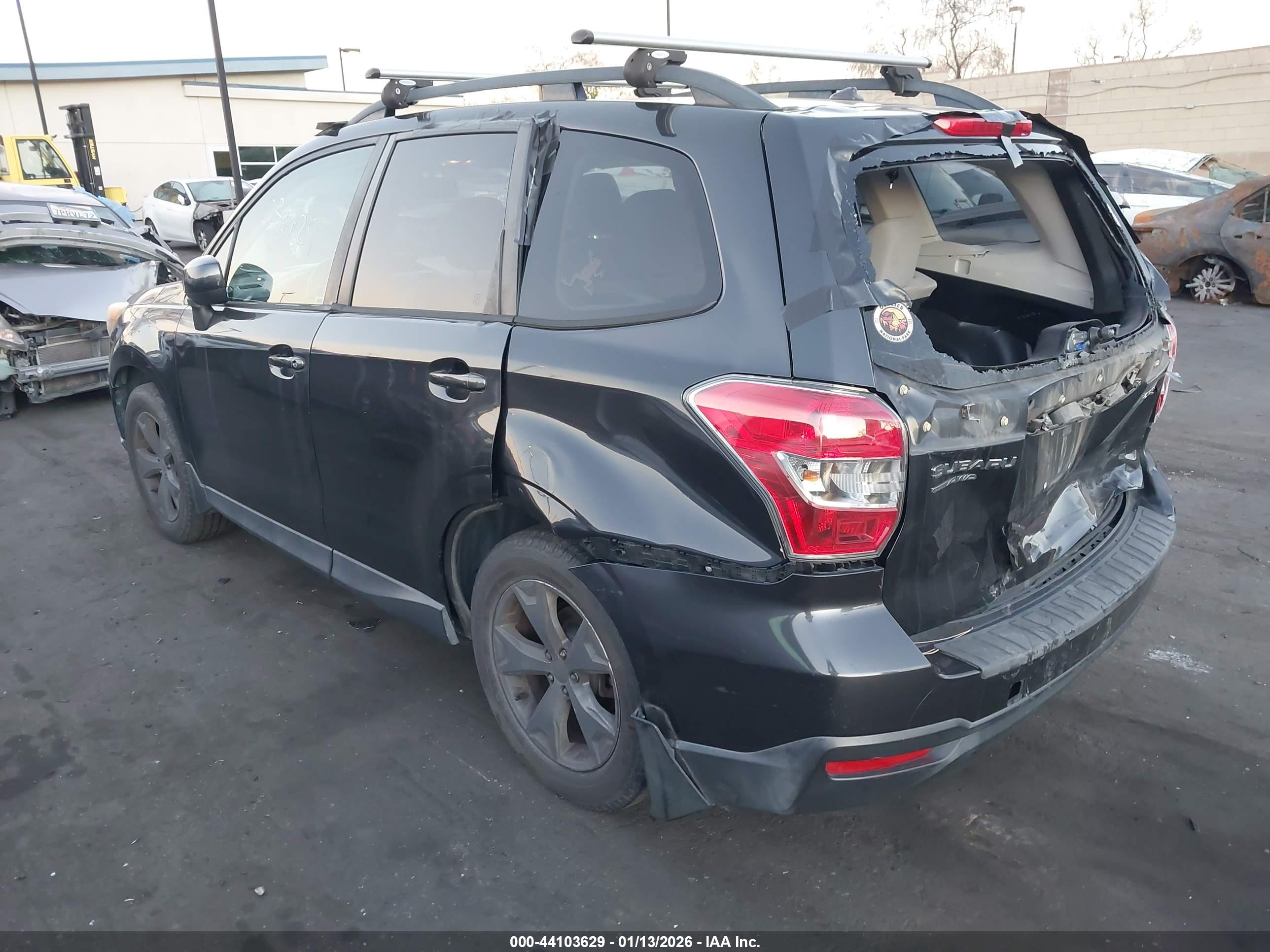 SUBARU FORESTER image 3