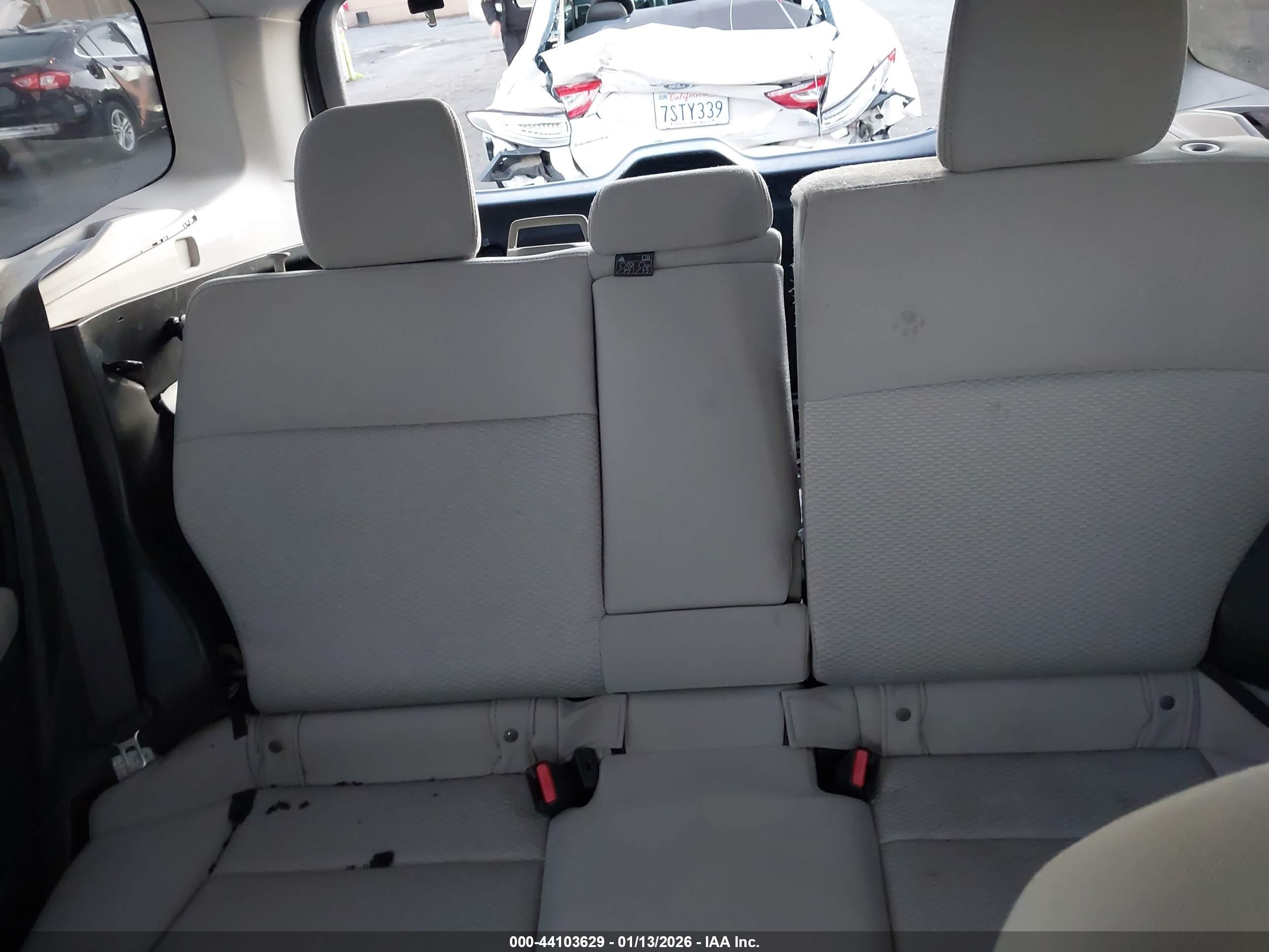 SUBARU FORESTER image 8