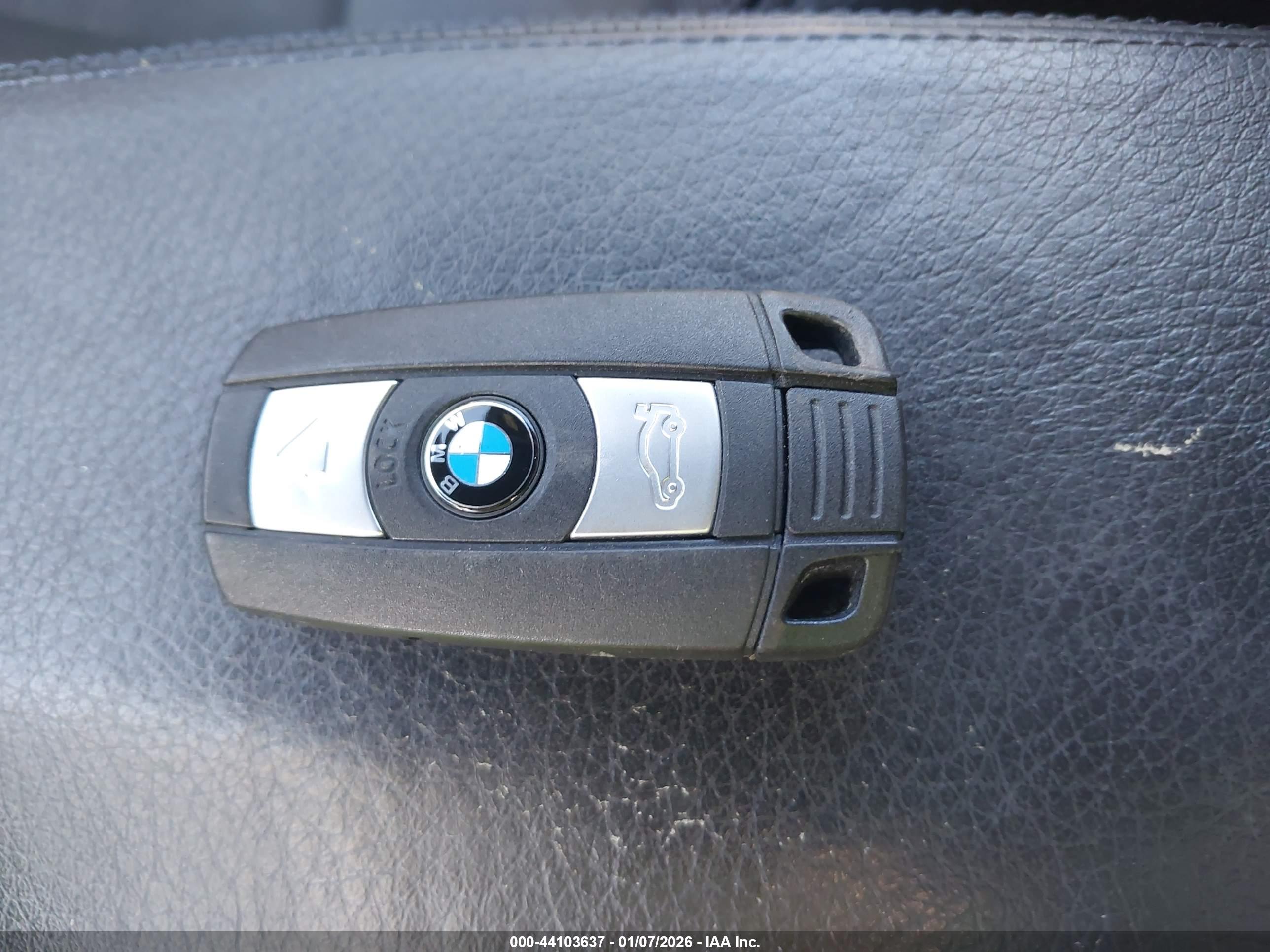 BMW 135I image 11