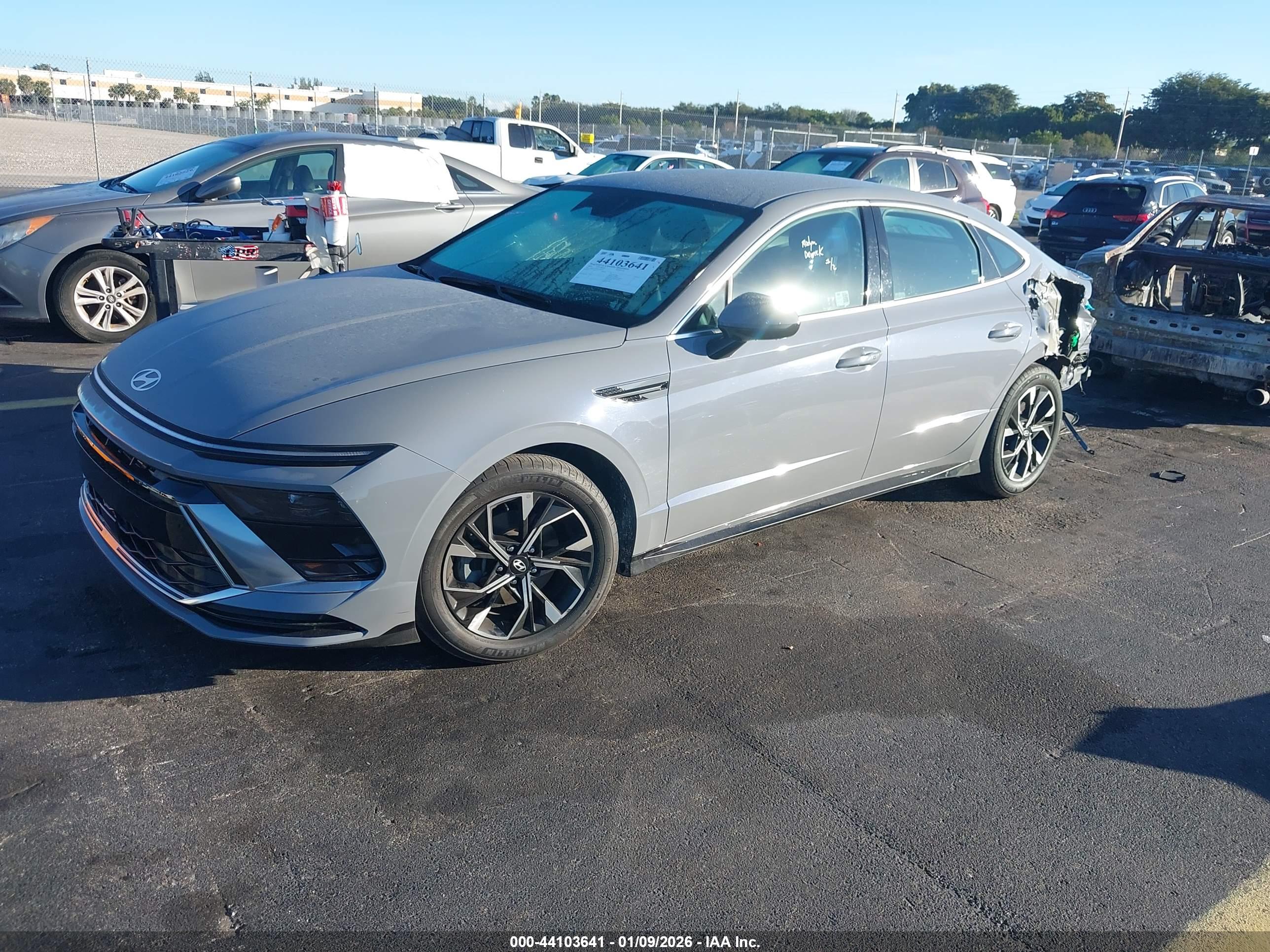 HYUNDAI SONATA image 2
