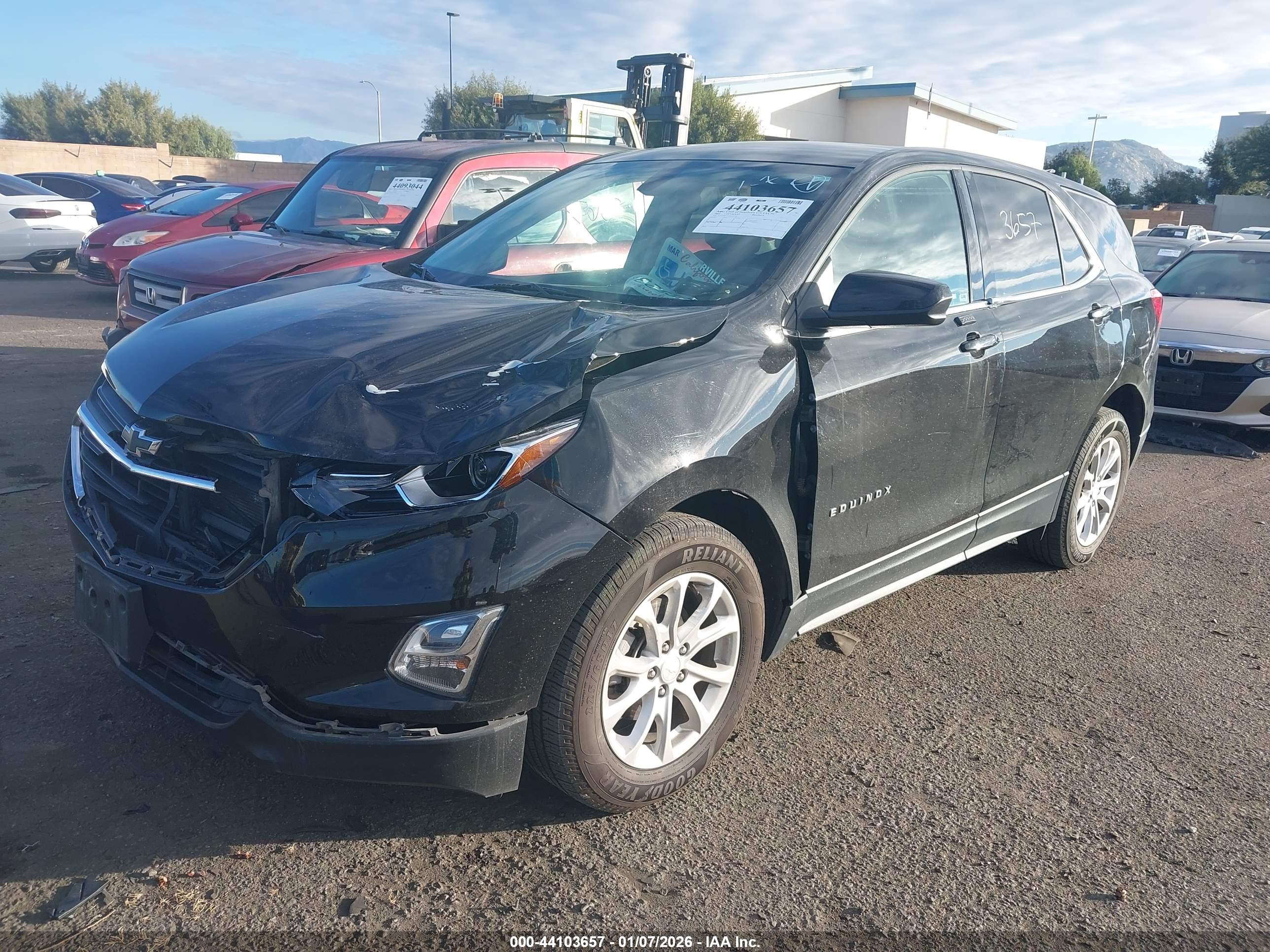 CHEVROLET EQUINOX image 2