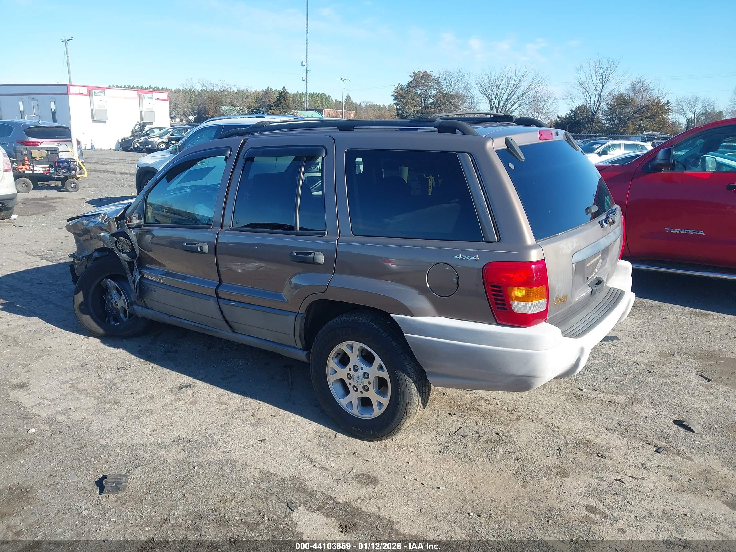JEEP GRAND image 3