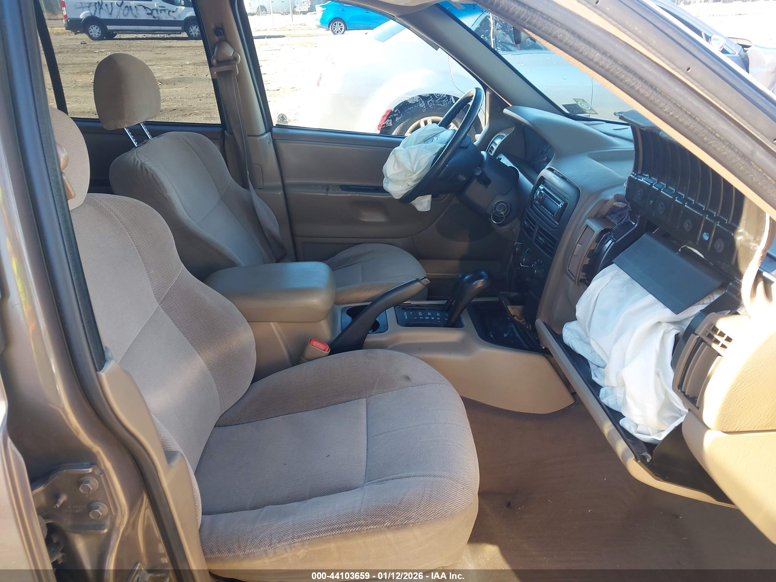 JEEP GRAND image 5
