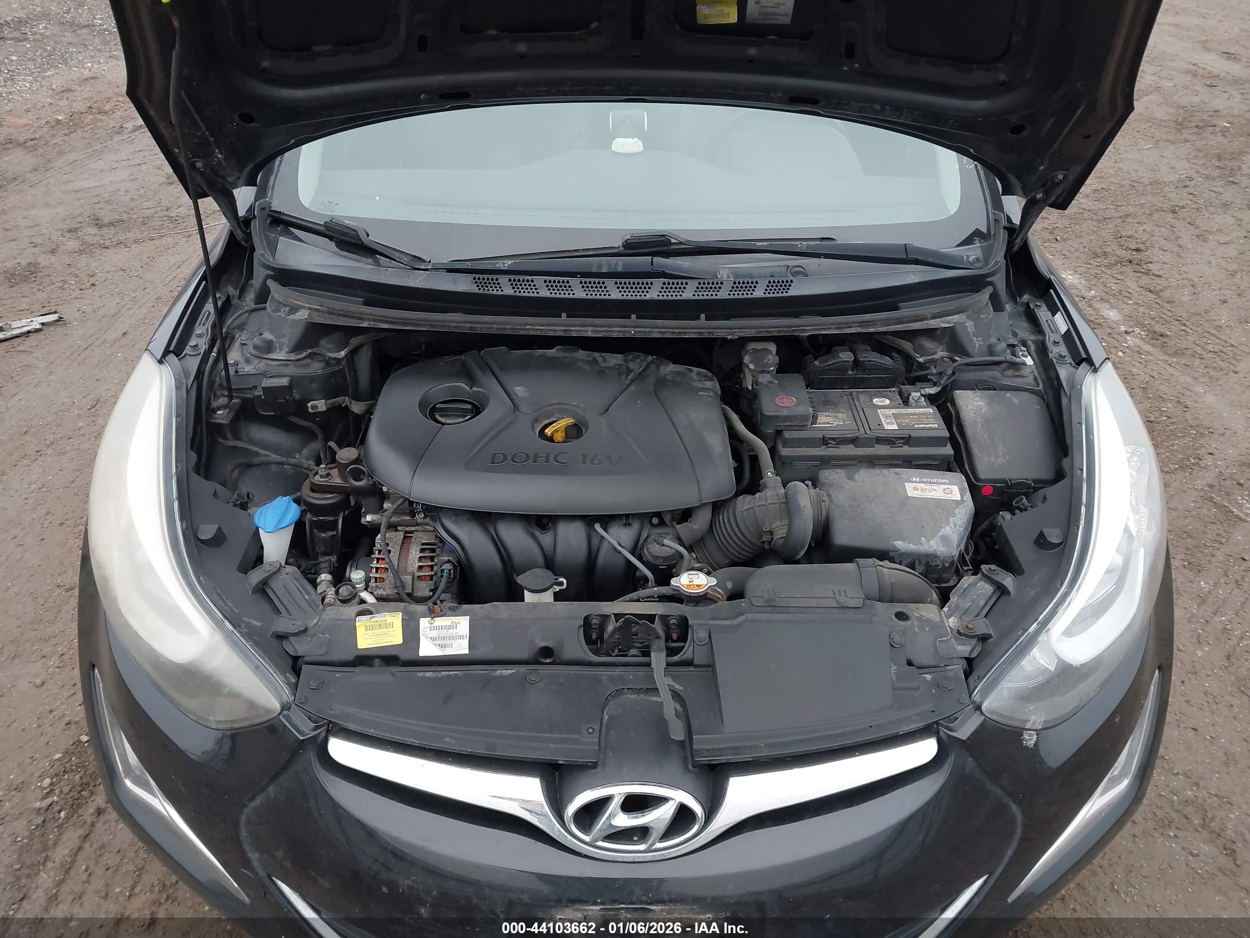 HYUNDAI ELANTRA image 10