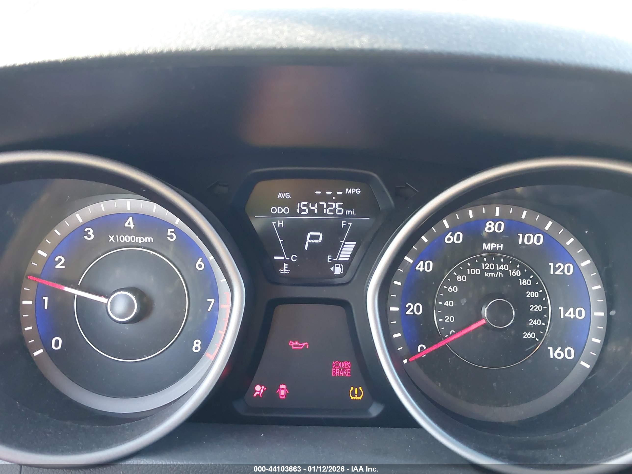 HYUNDAI ELANTRA image 7