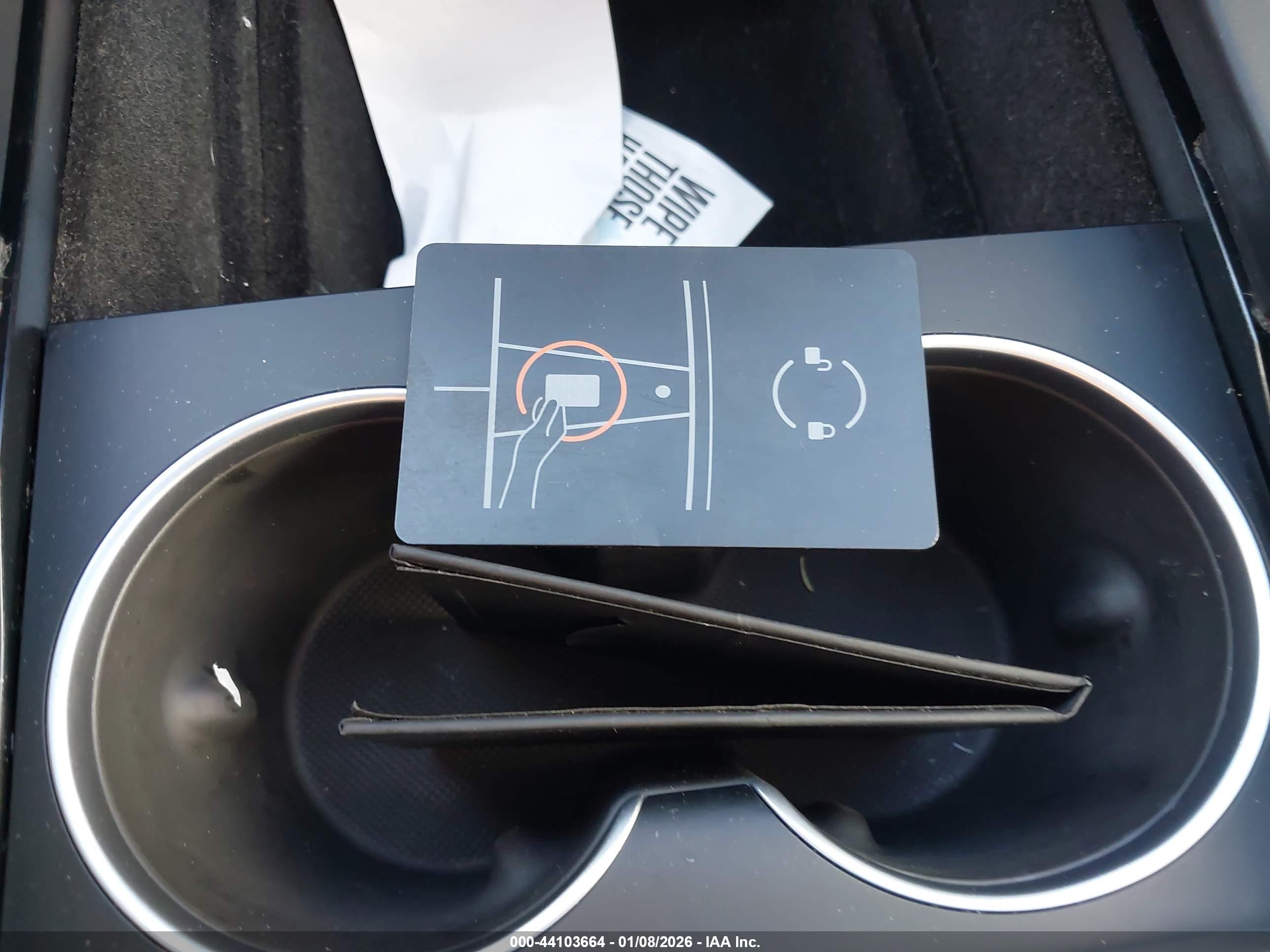 TESLA MODEL image 11