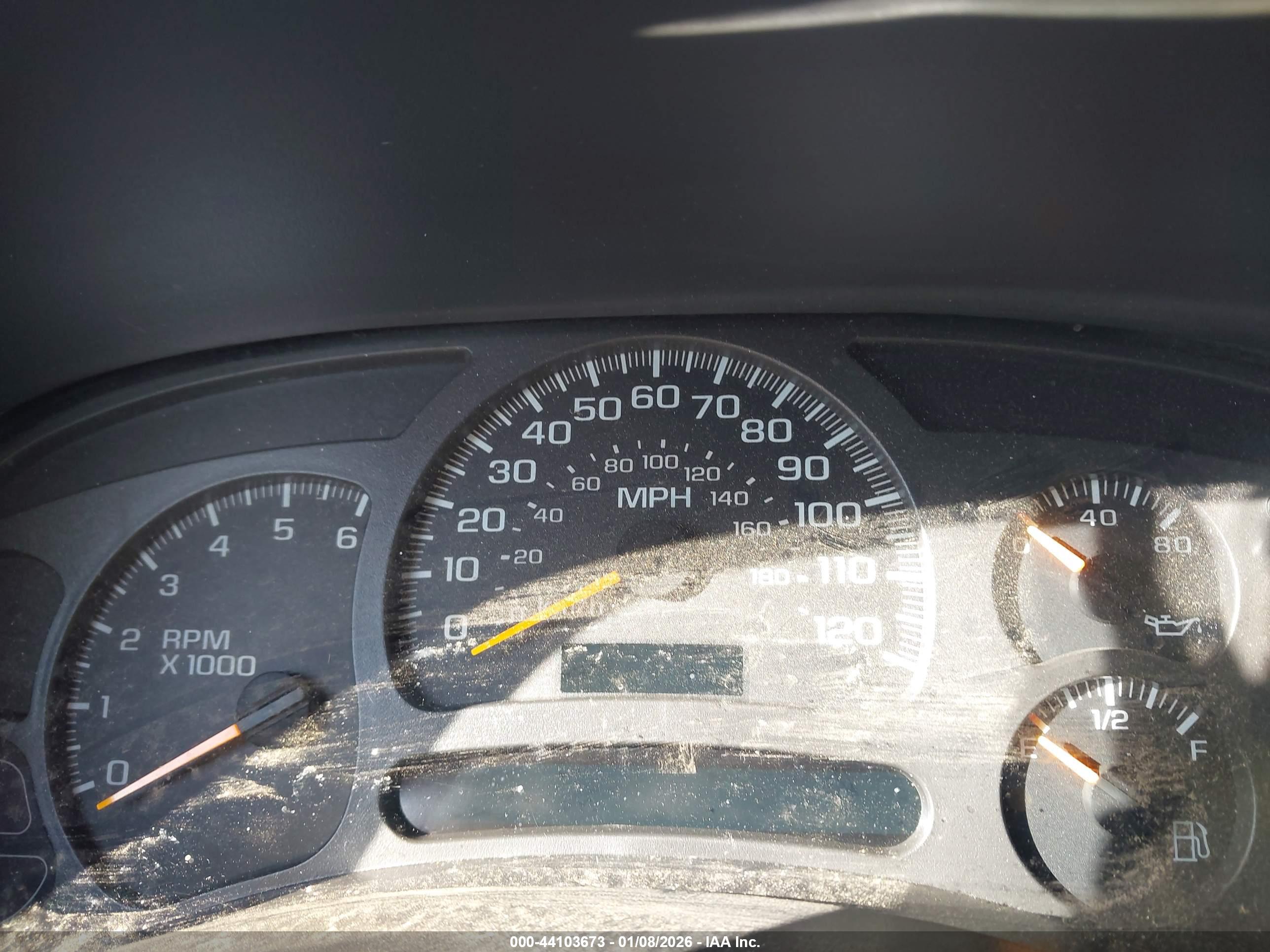 CHEVROLET SILVERADO image 7