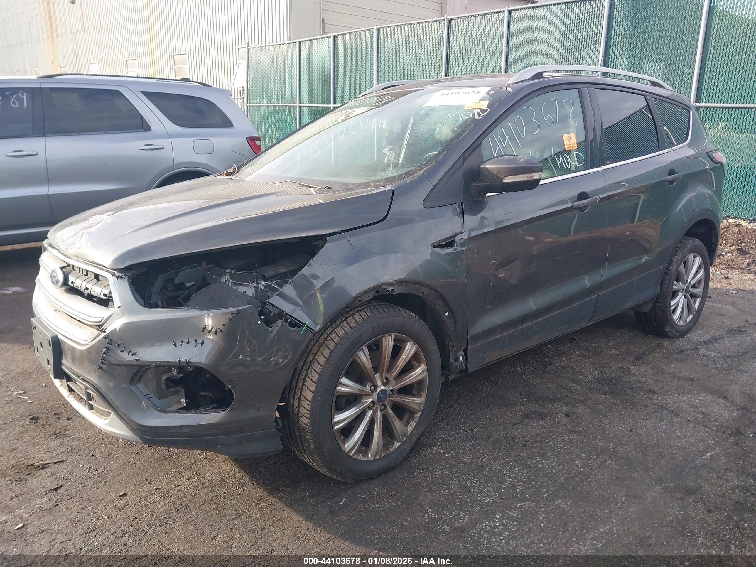 FORD ESCAPE image 2