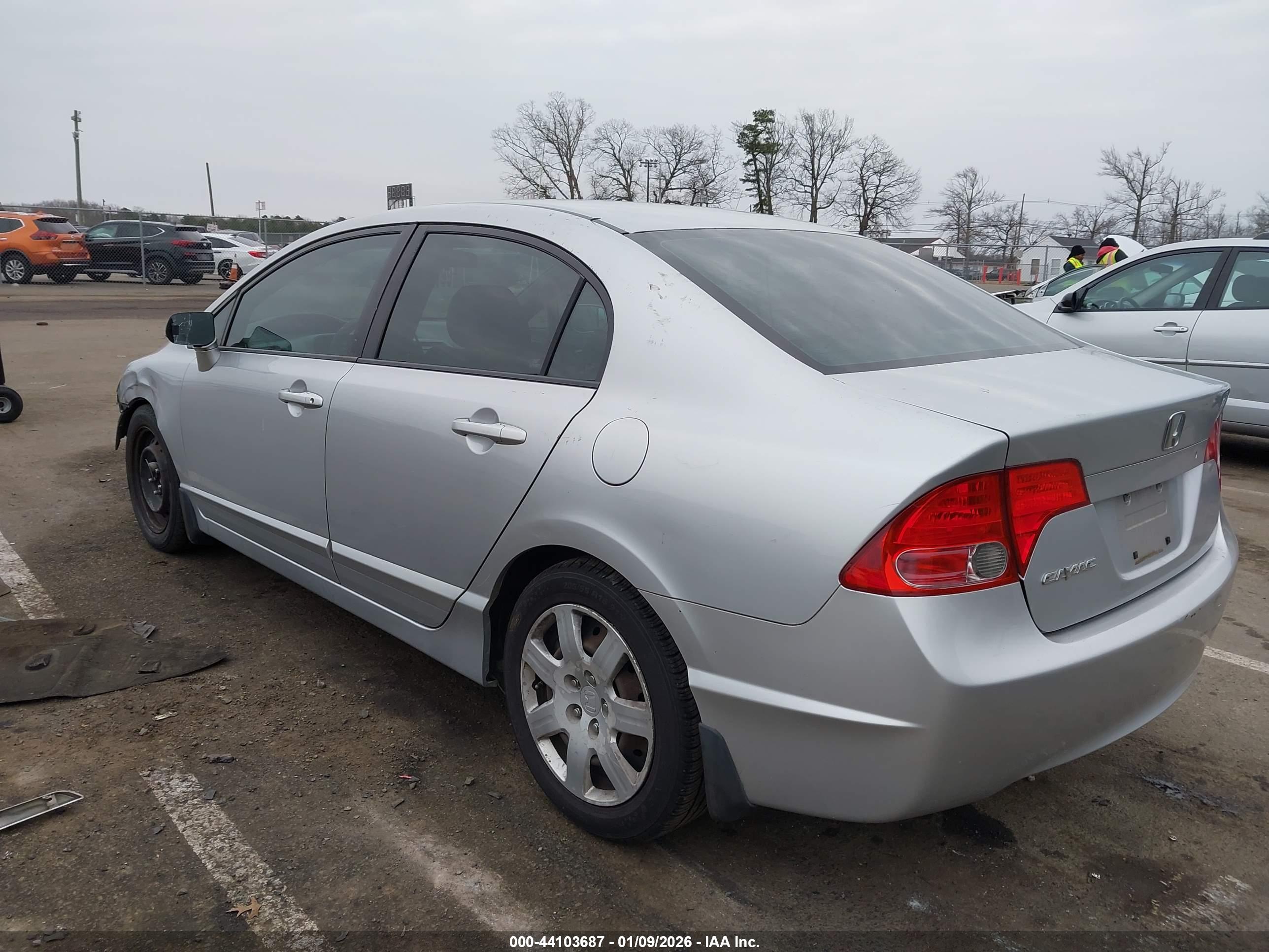 HONDA CIVIC image 3