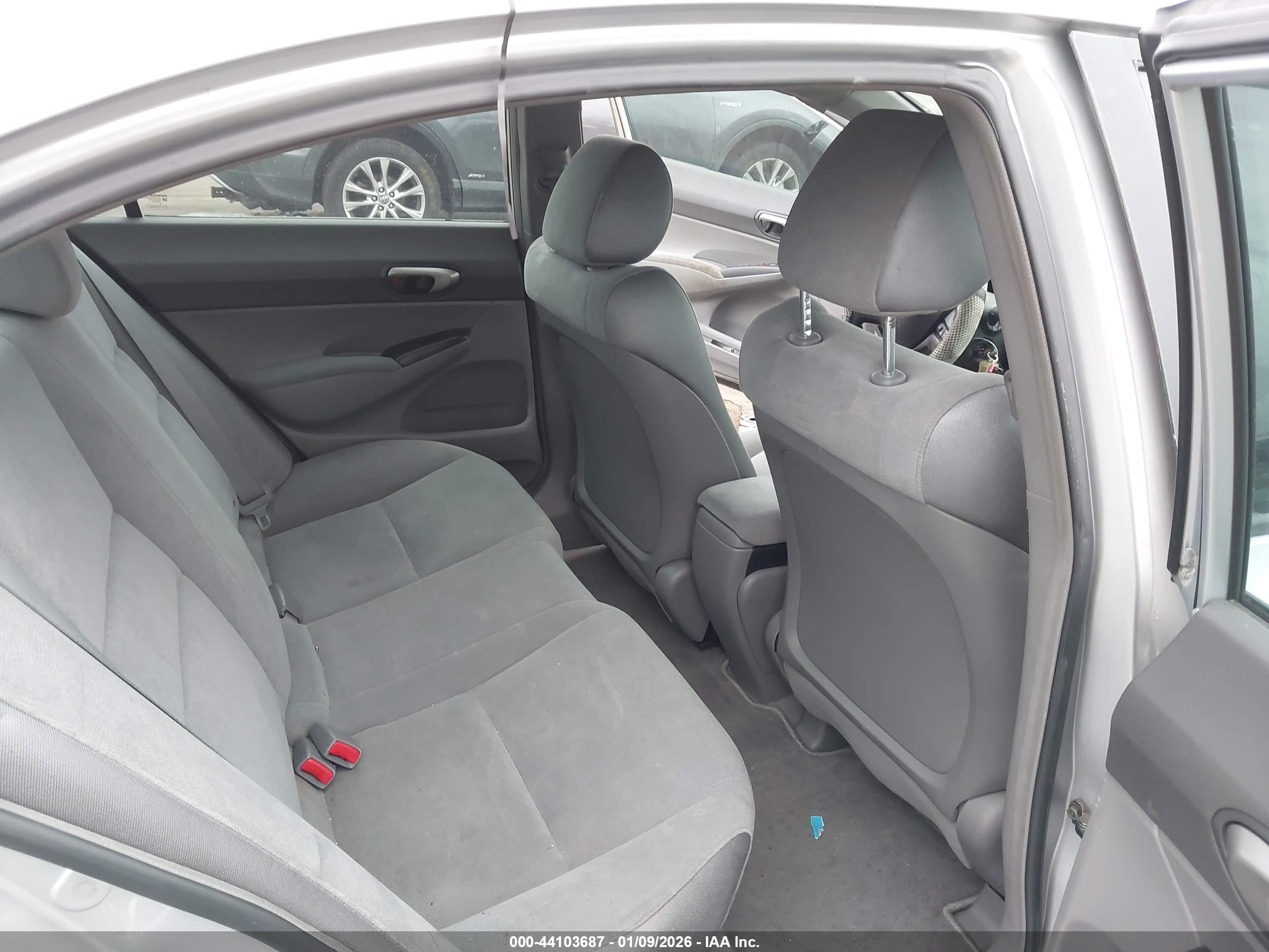 HONDA CIVIC image 8