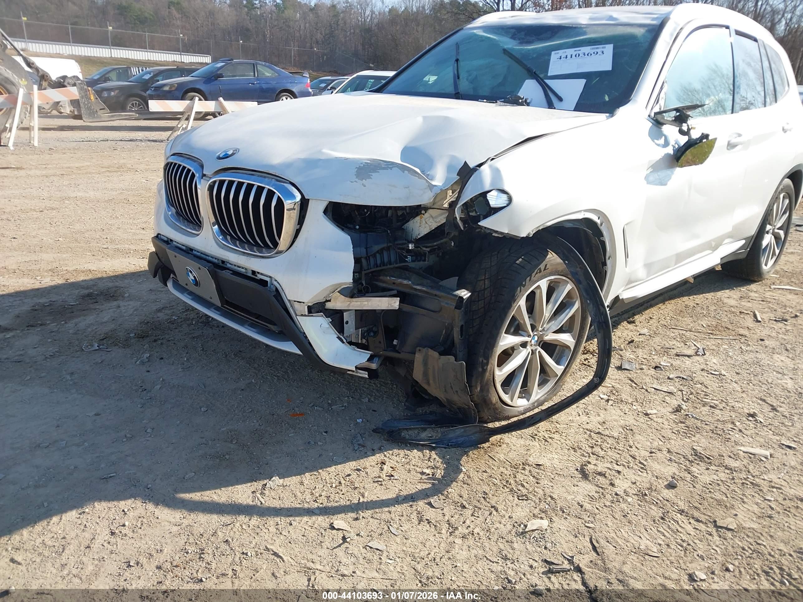 BMW X3 image 6