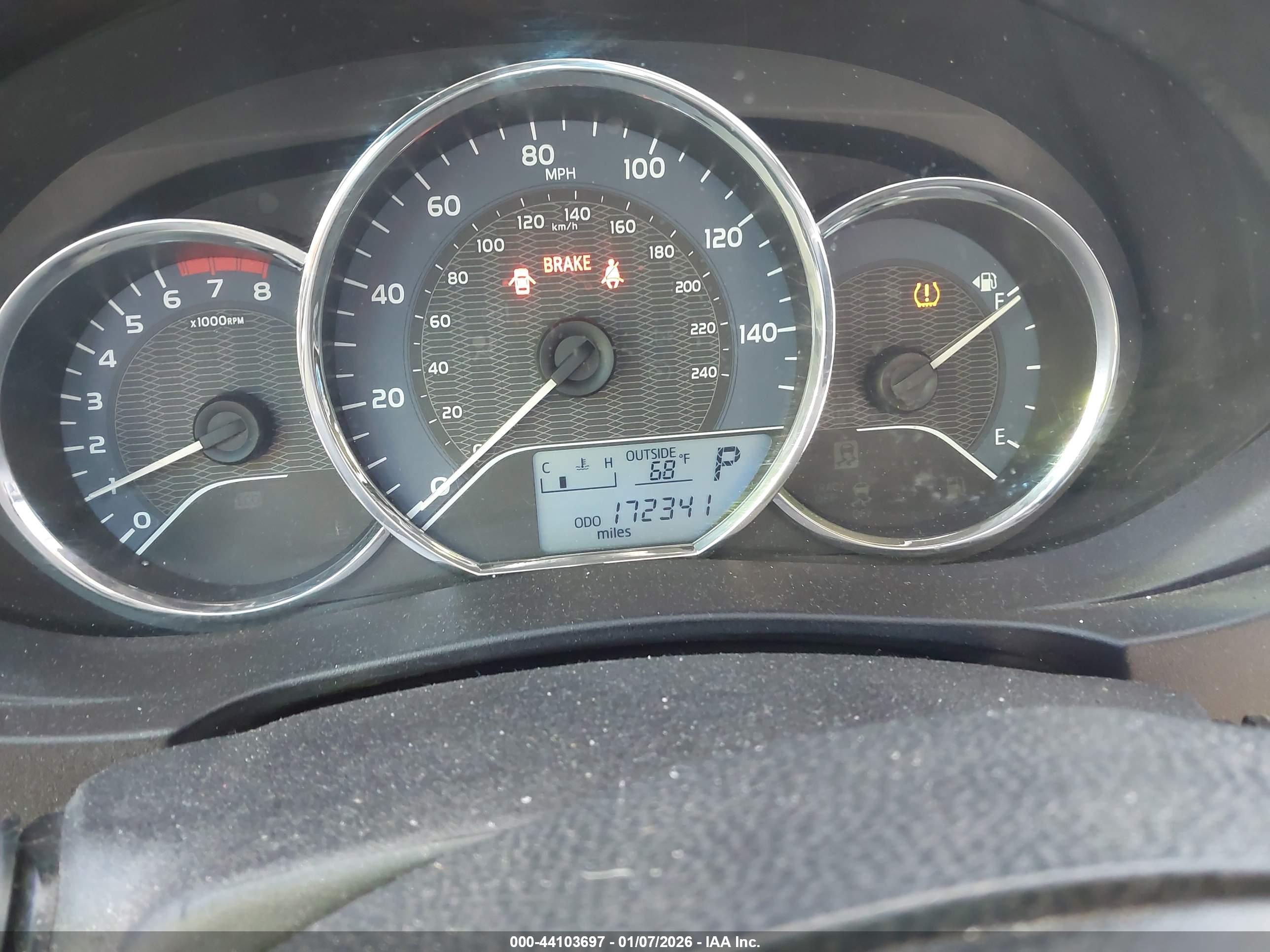 TOYOTA COROLLA image 7