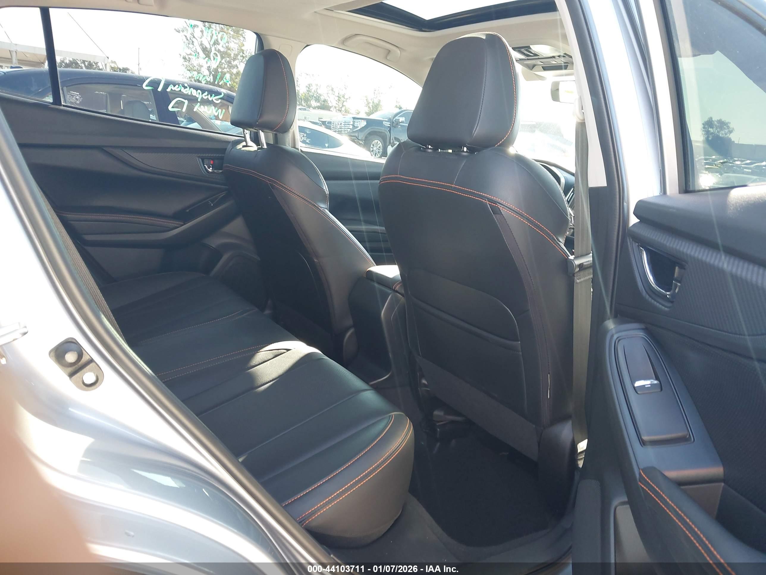 SUBARU CROSSTREK image 8
