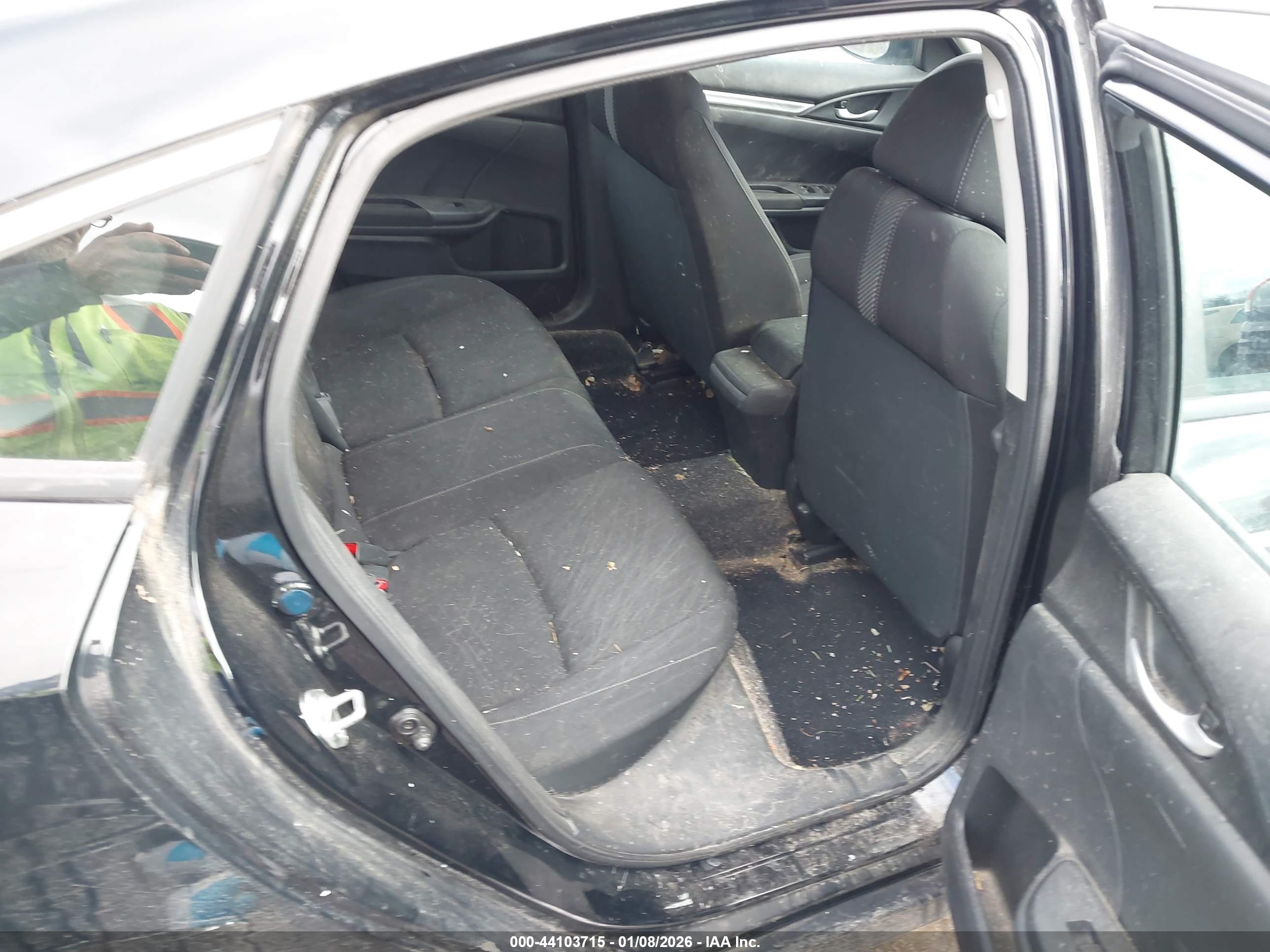 HONDA CIVIC image 8