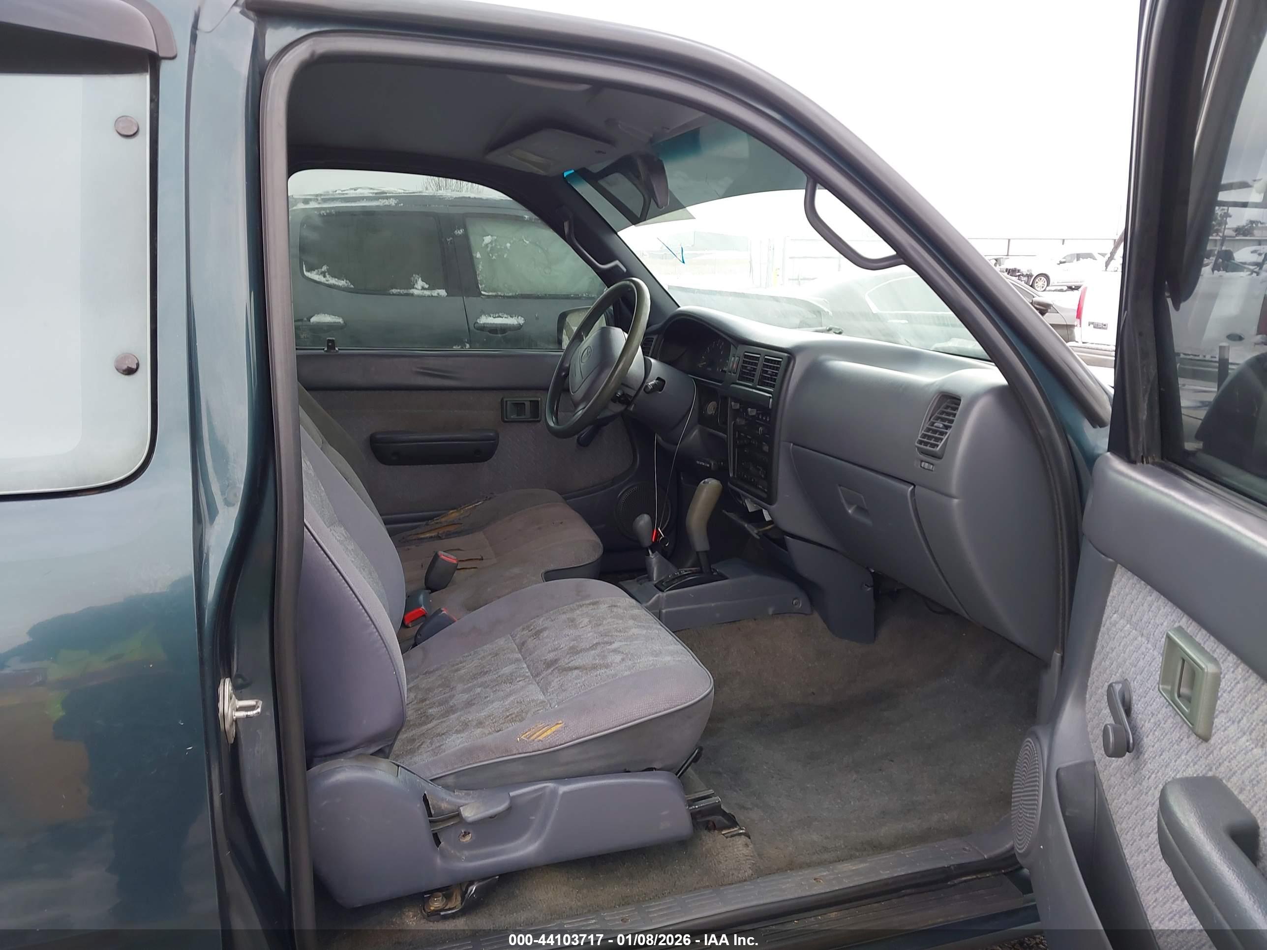 TOYOTA TACOMA image 5