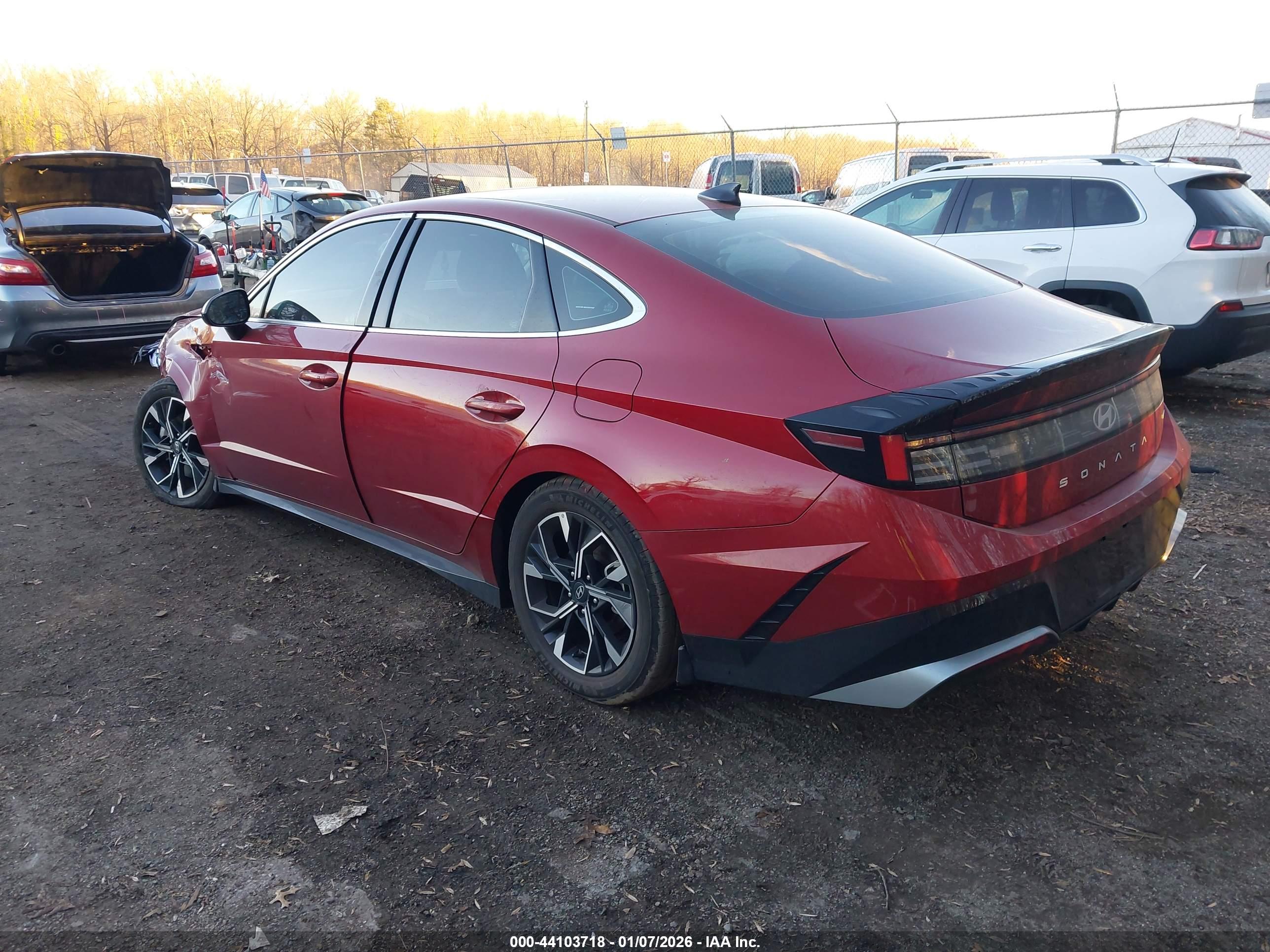 HYUNDAI SONATA image 3
