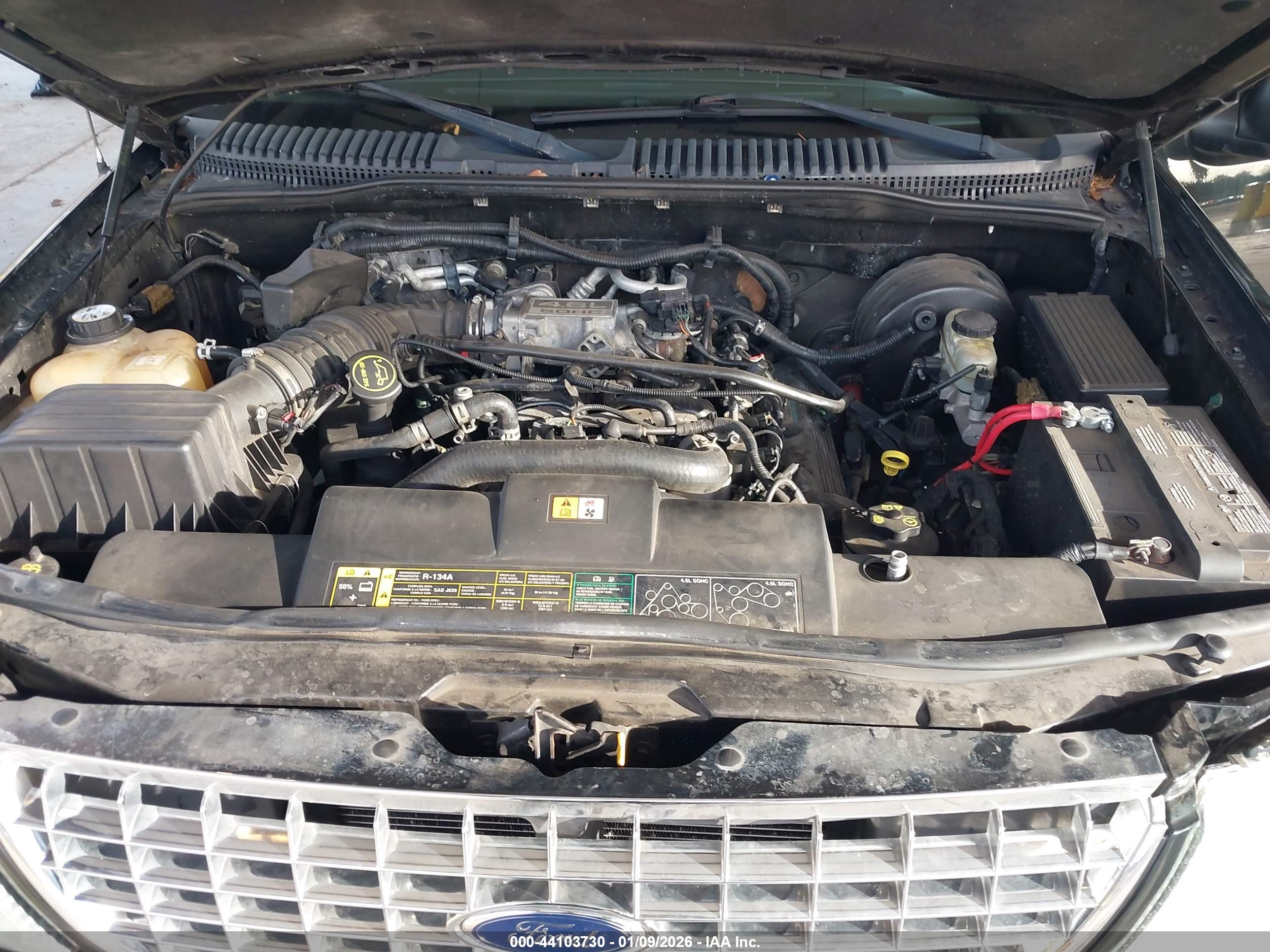 FORD EXPLORER image 10