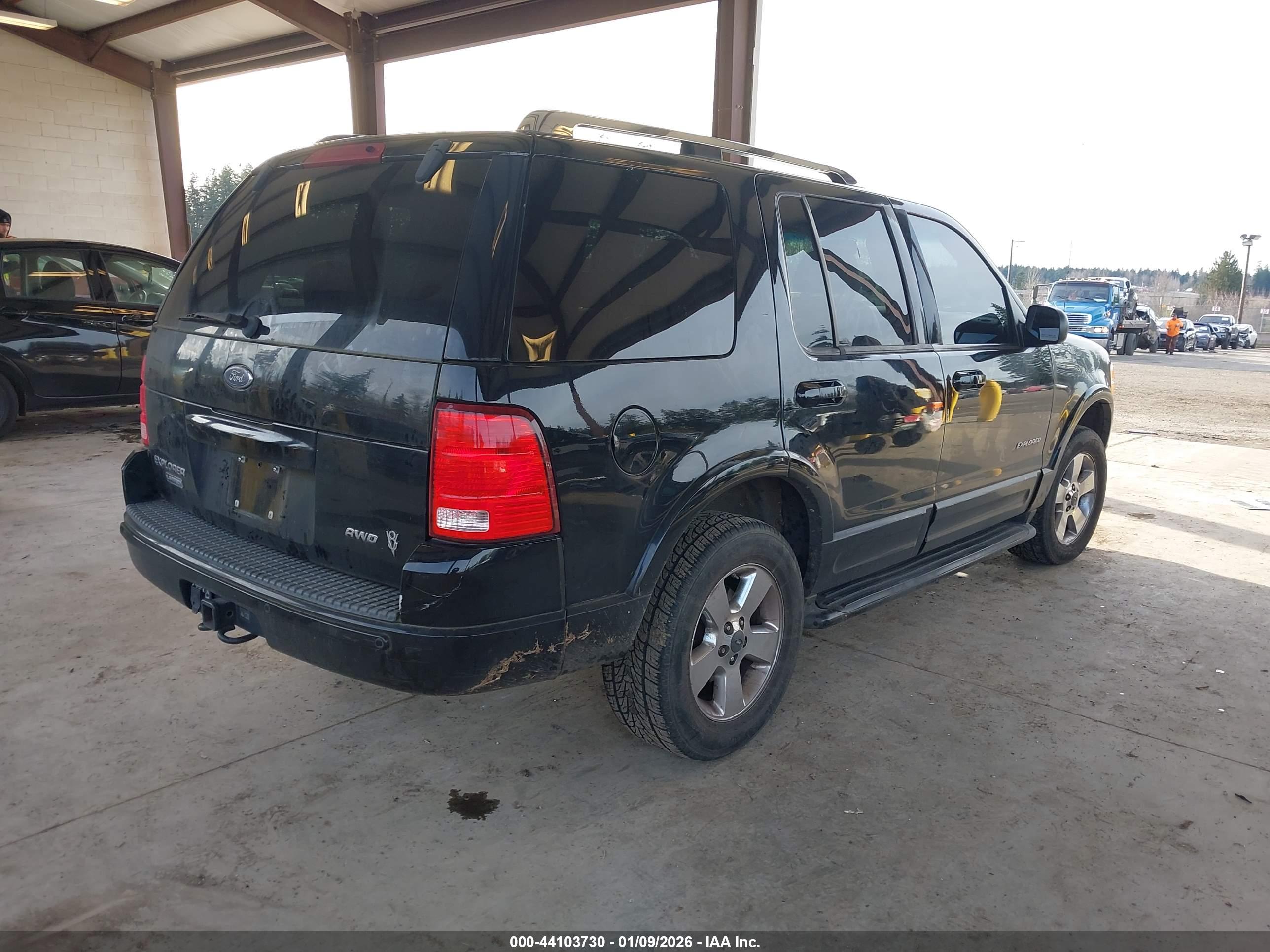FORD EXPLORER image 4