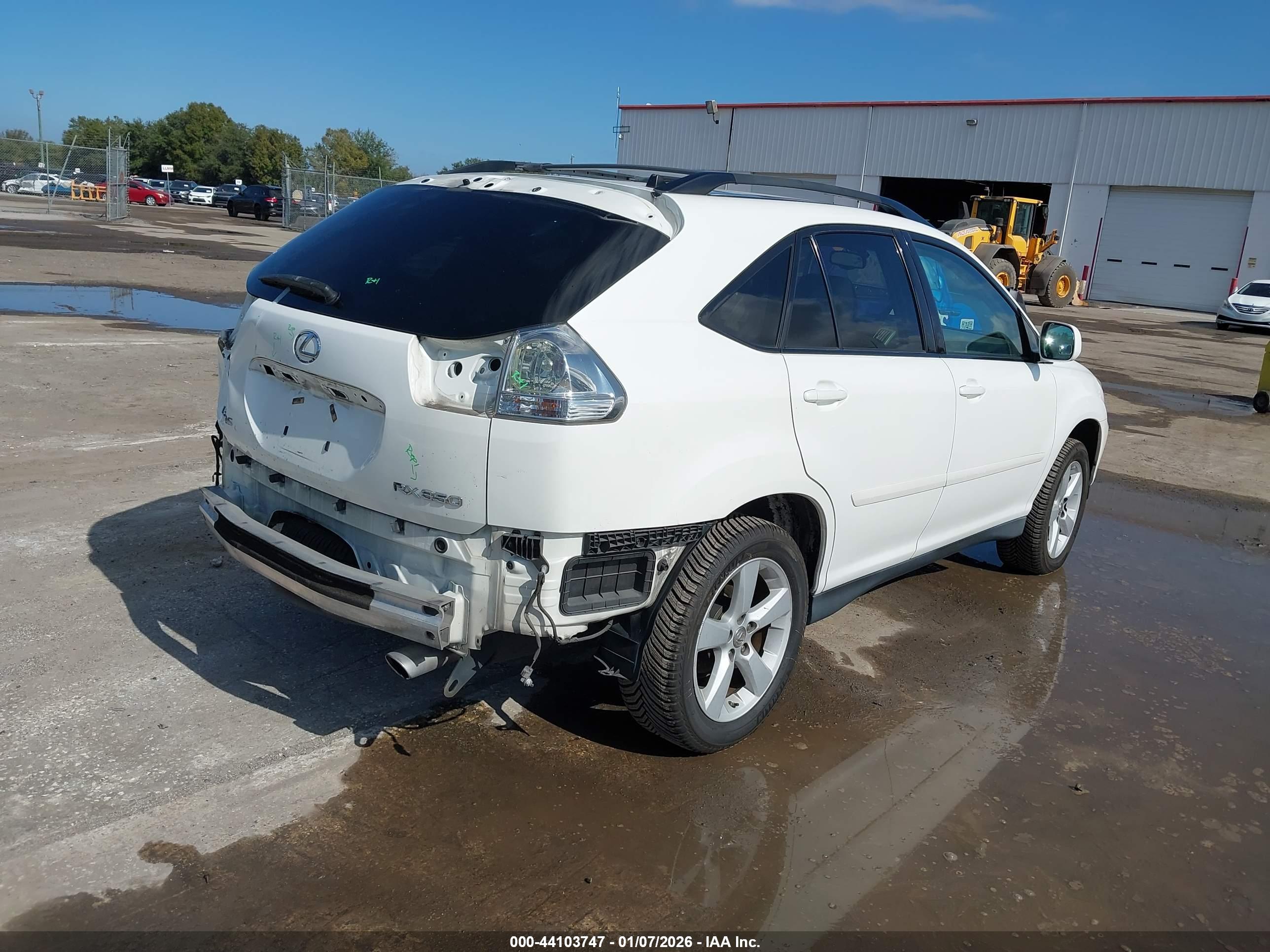LEXUS RX image 4