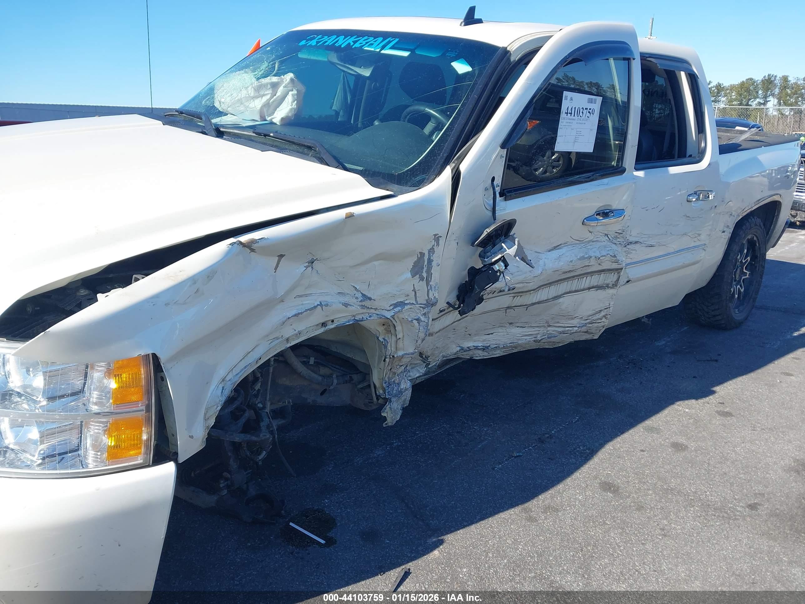 CHEVROLET SILVERADO image 6