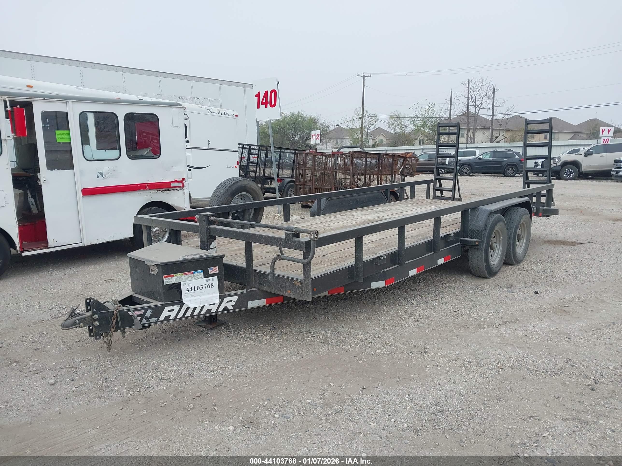 LAMAR FLATBED image 2
