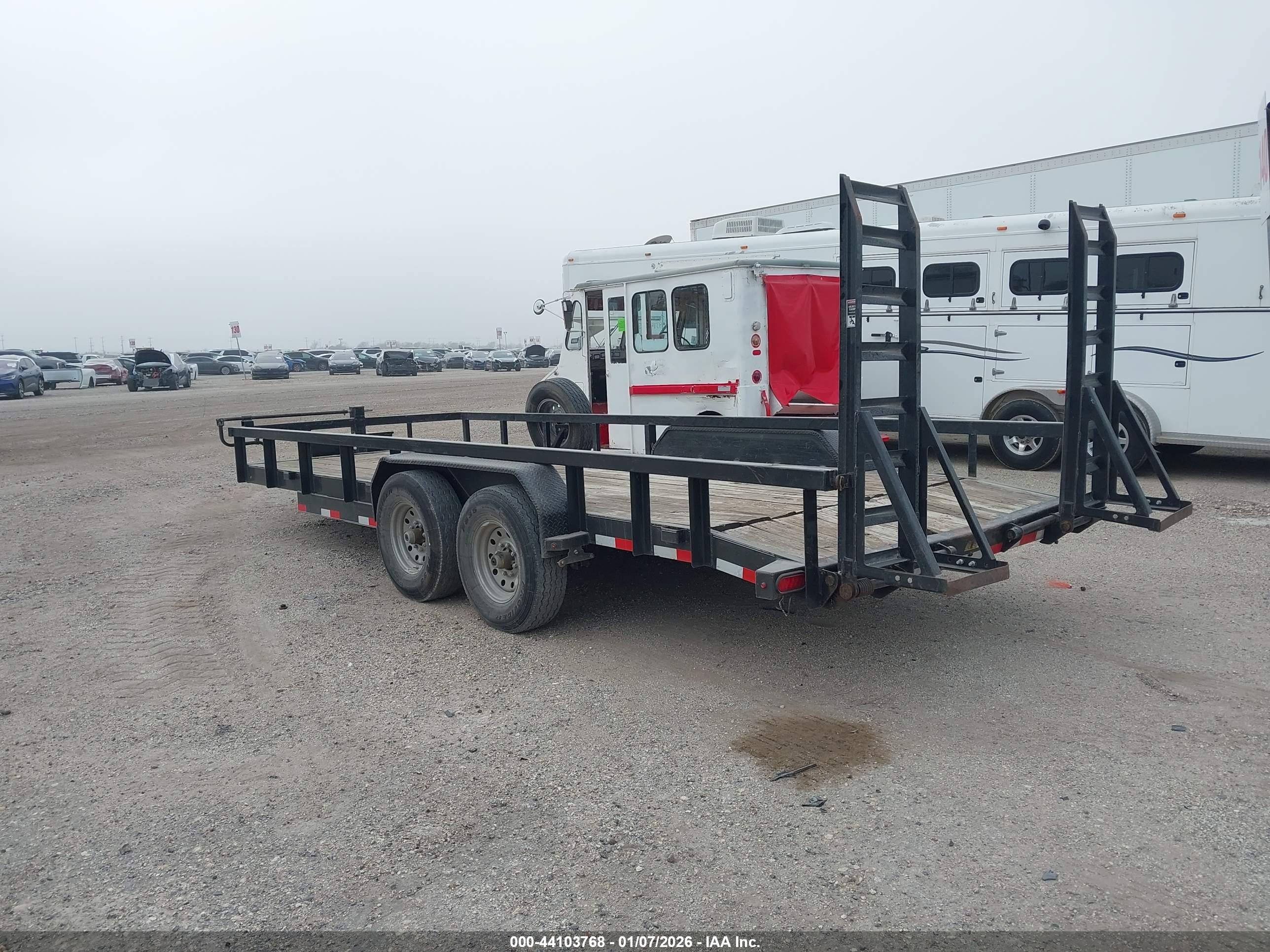 LAMAR FLATBED image 3