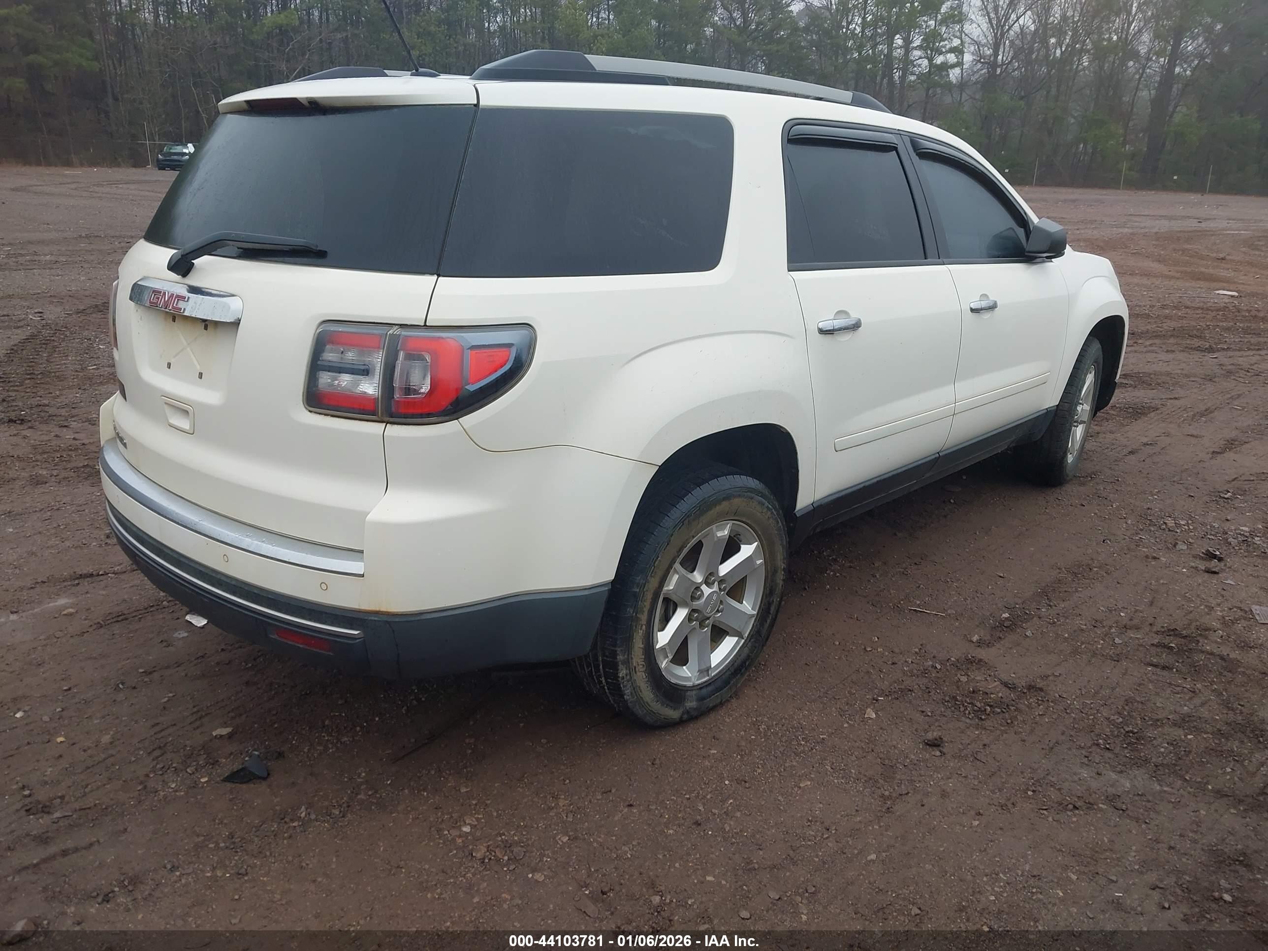 GMC ACADIA image 4