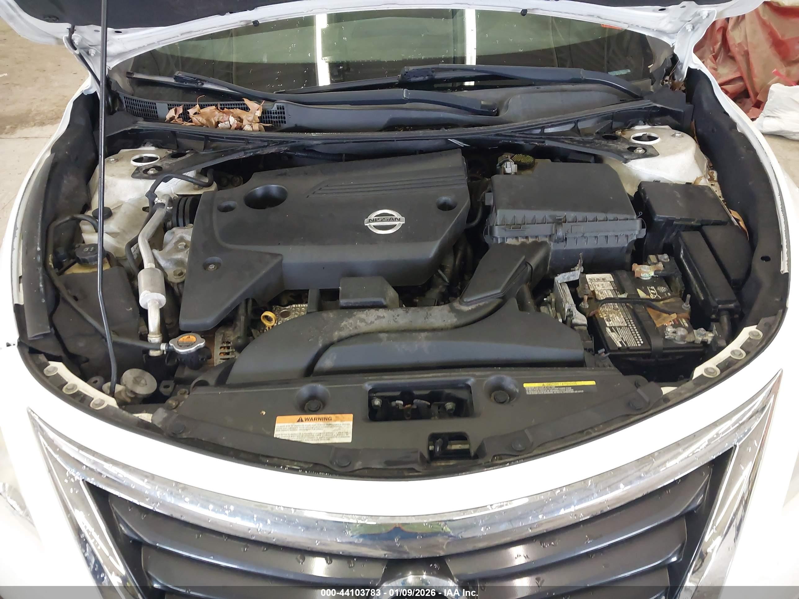 NISSAN ALTIMA image 10