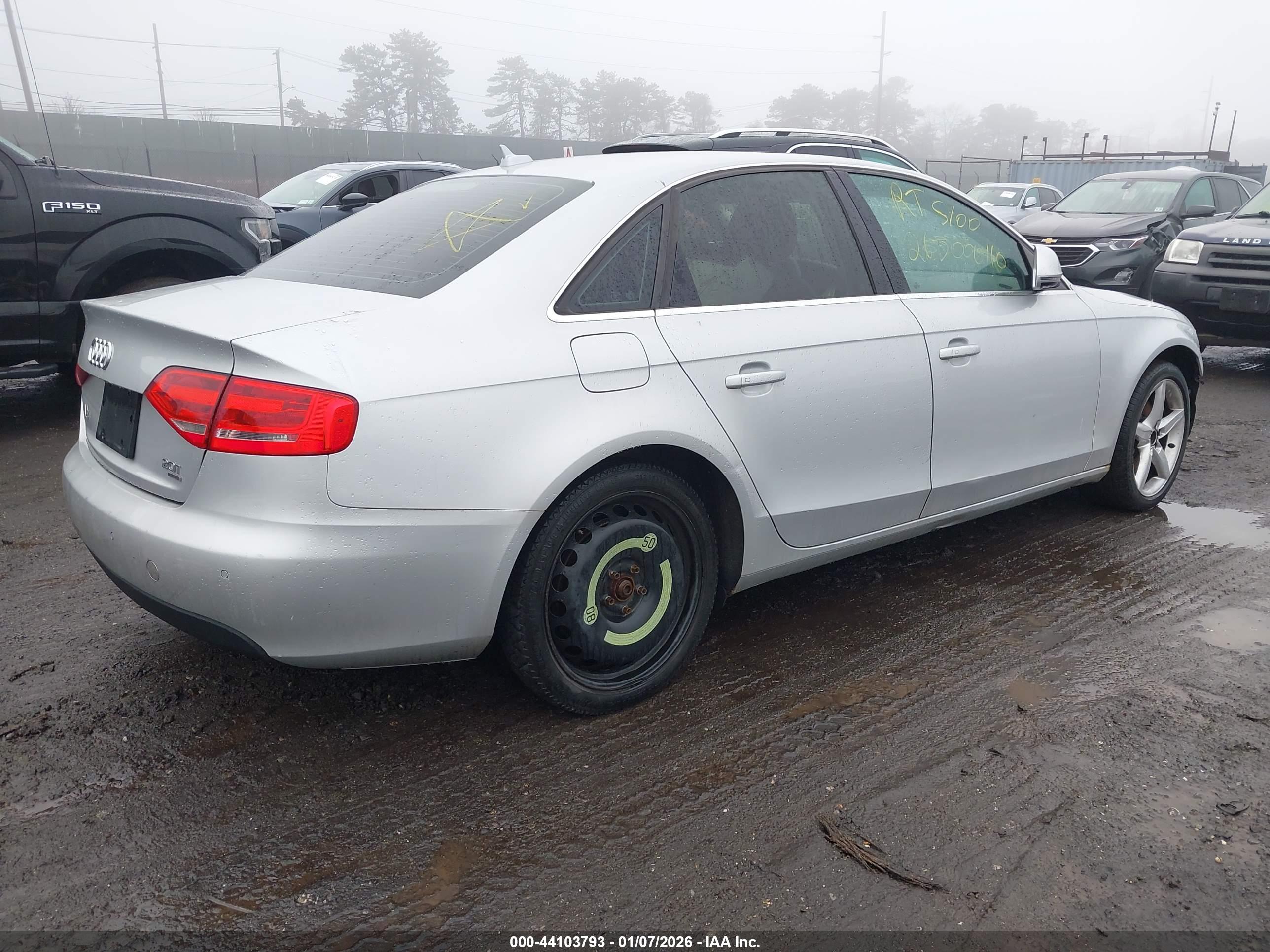 AUDI A4 image 4