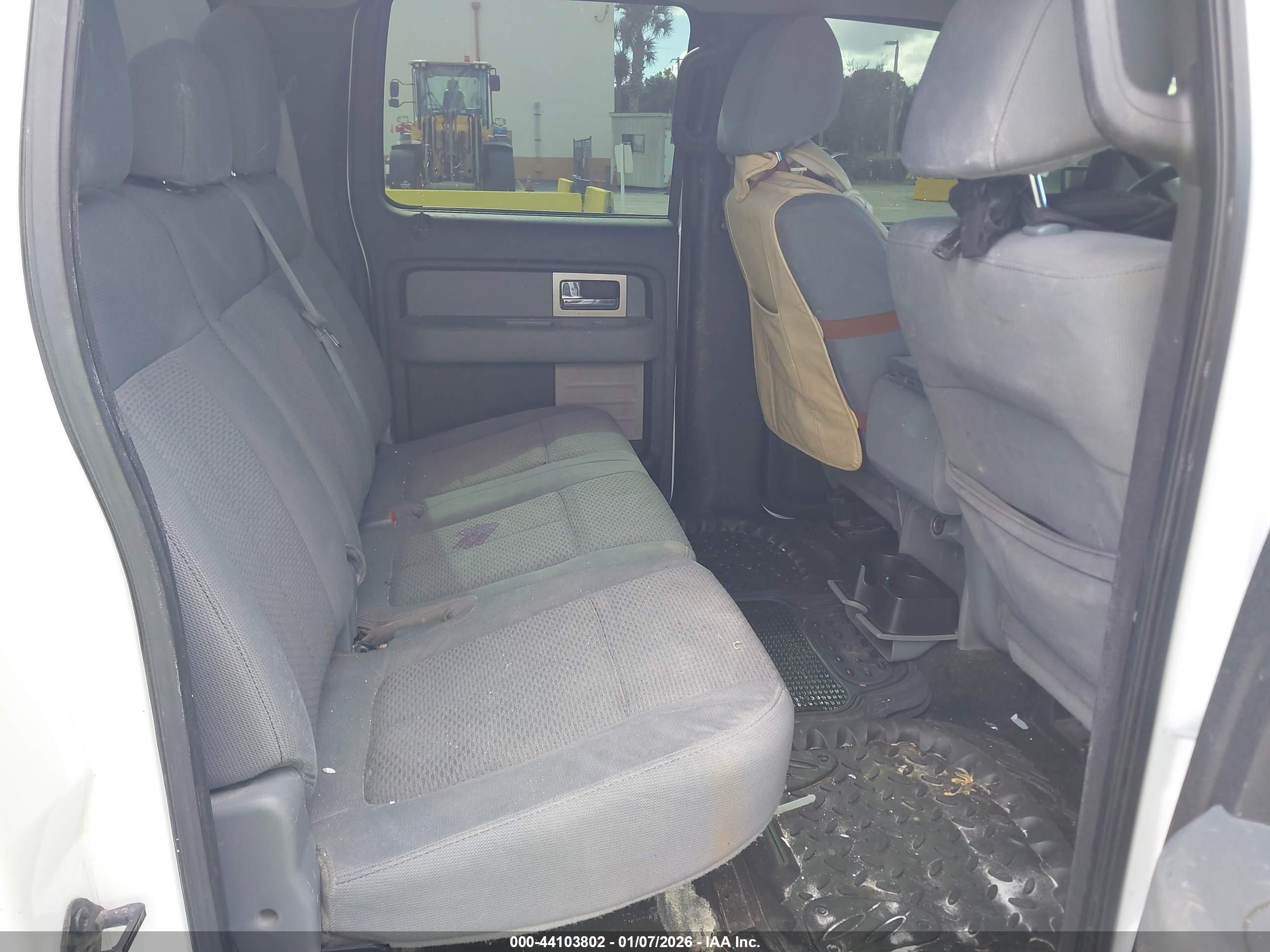 FORD F-150 image 8