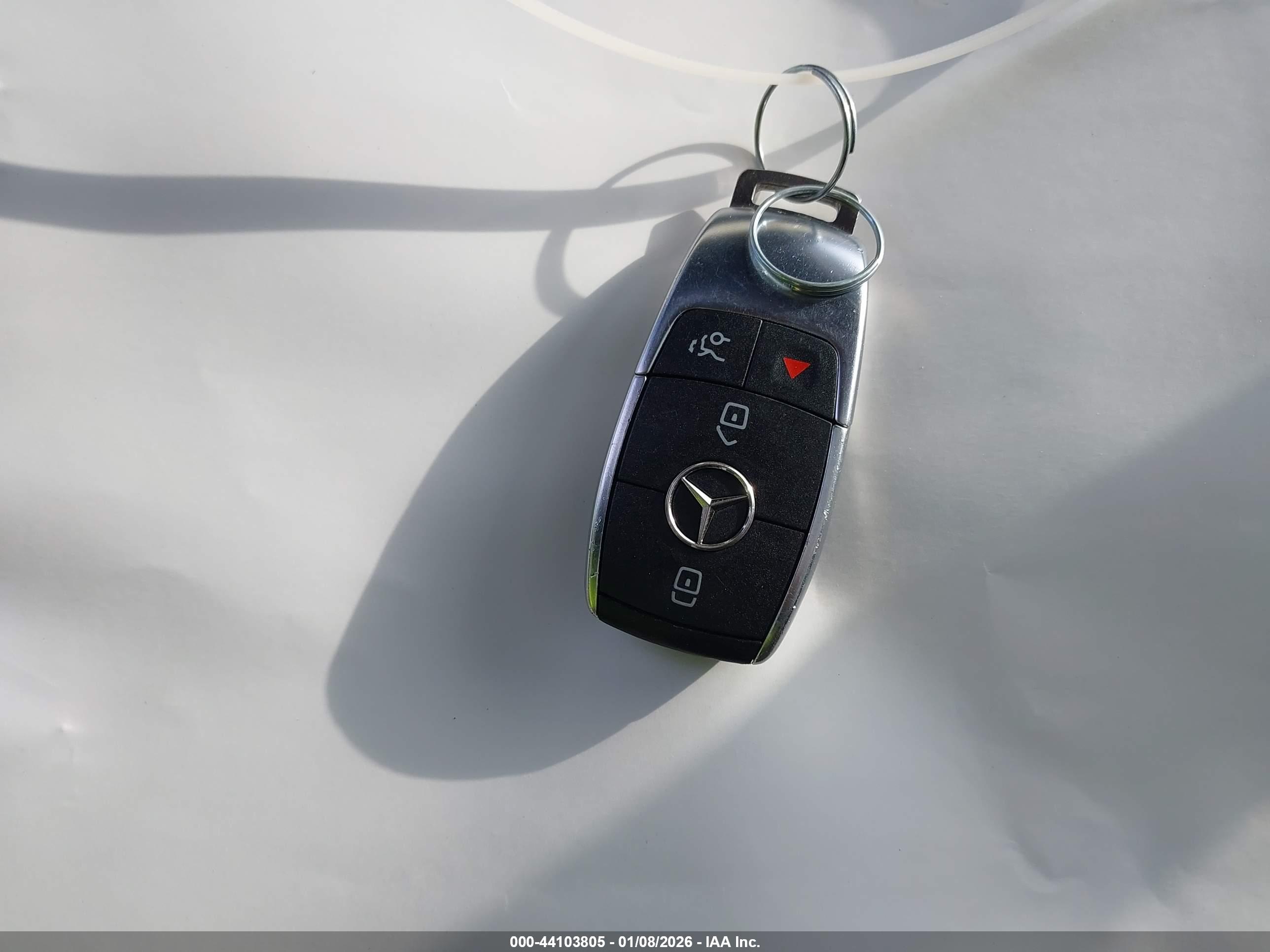 MERCEDES-BENZ GLE image 11