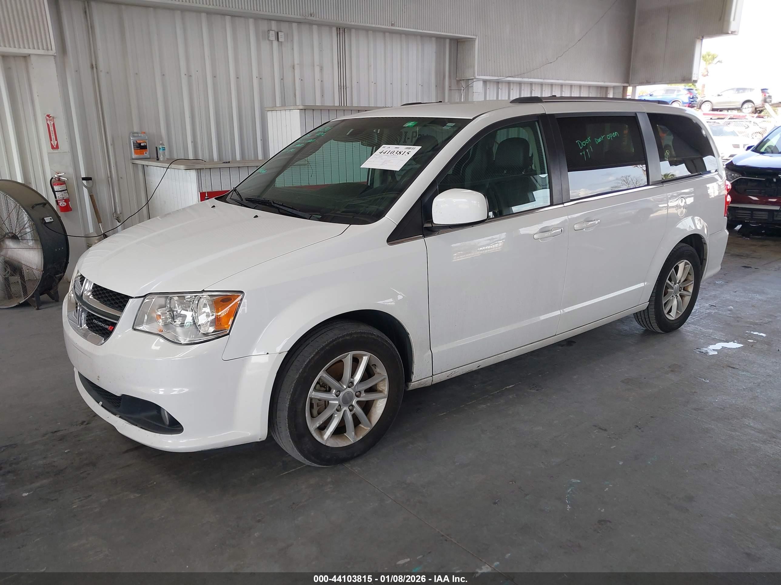 DODGE GRAND image 2