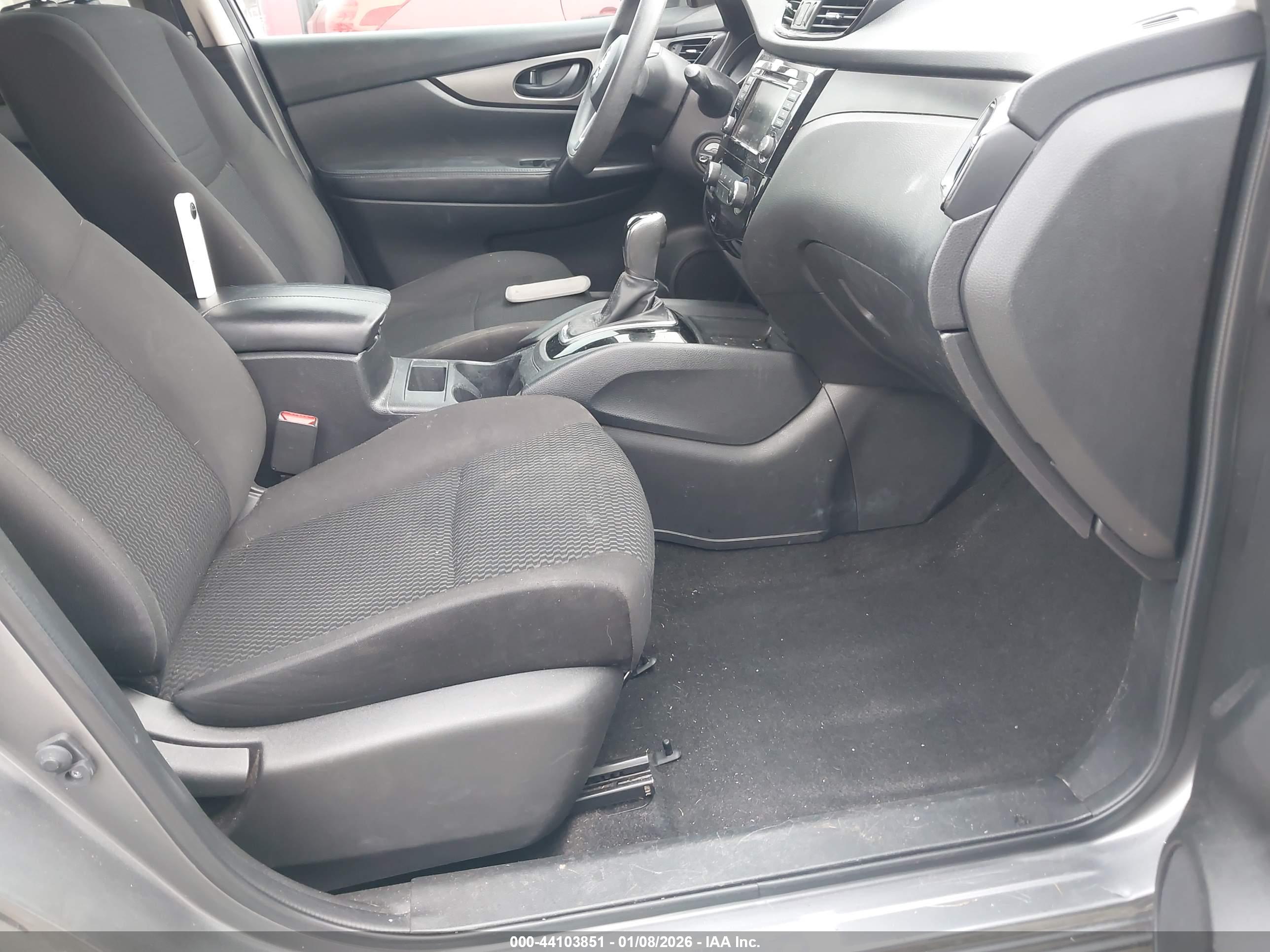 NISSAN ROGUE image 5