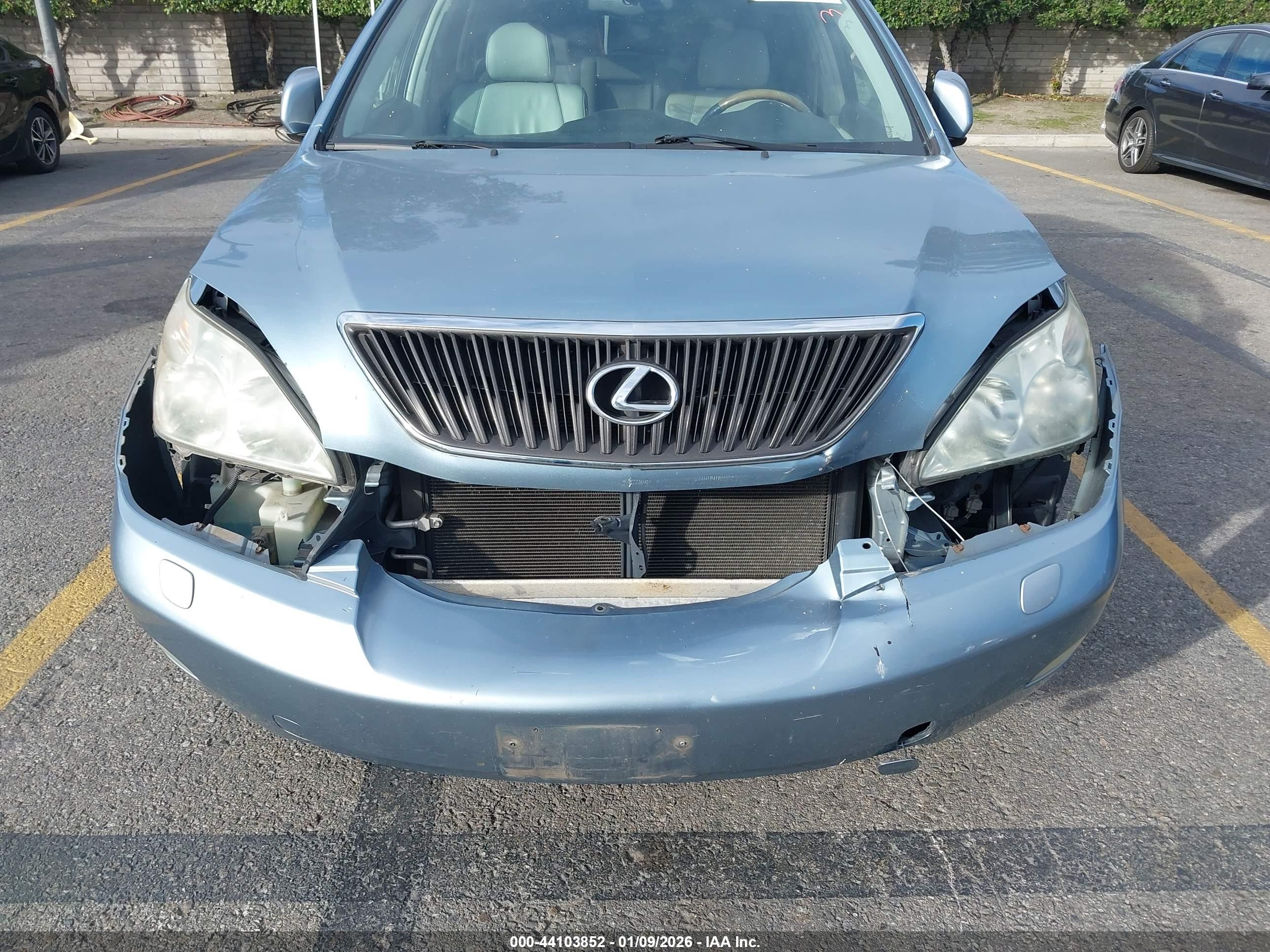 LEXUS RX image 6