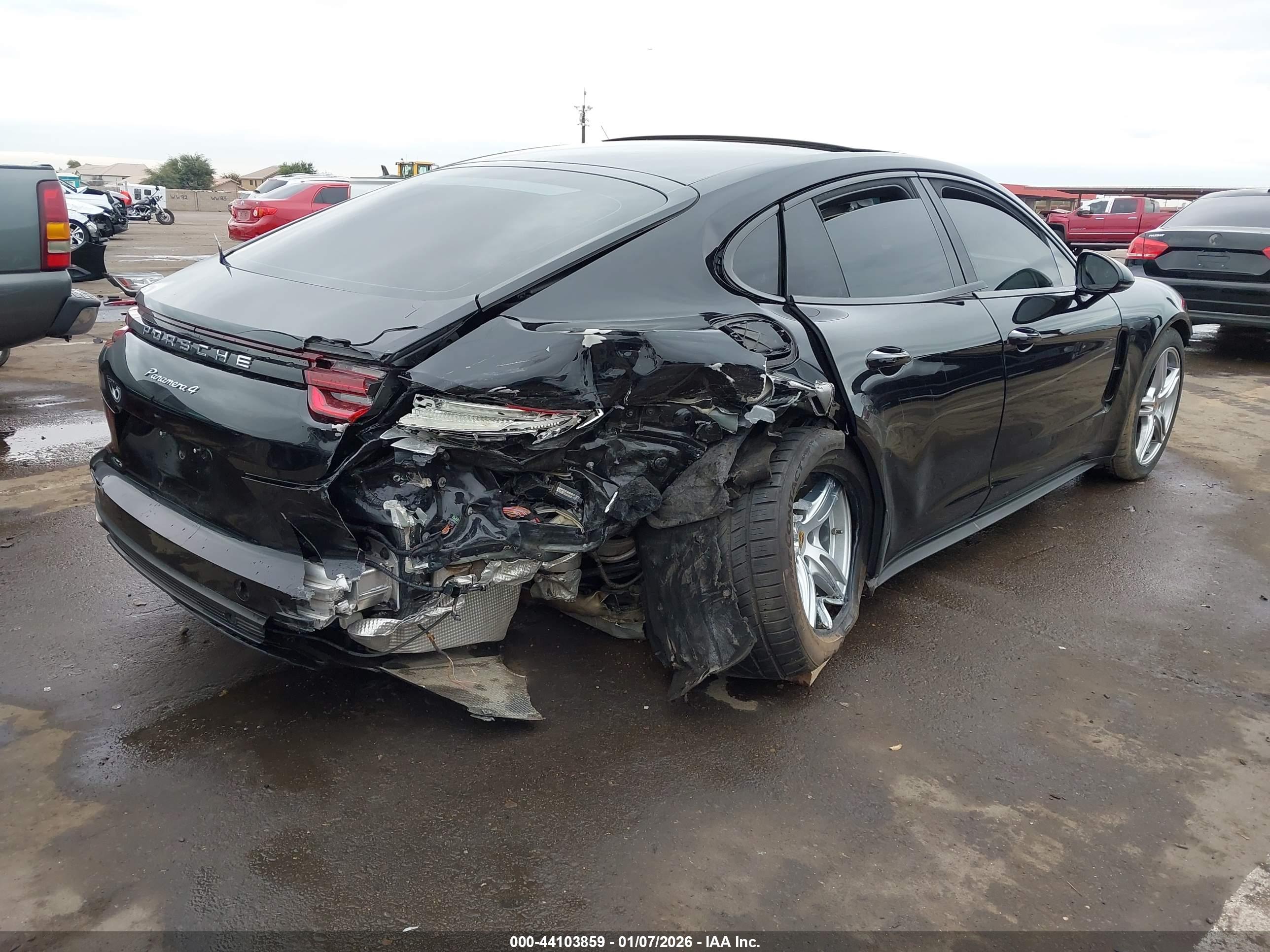 PORSCHE PANAMERA image 4