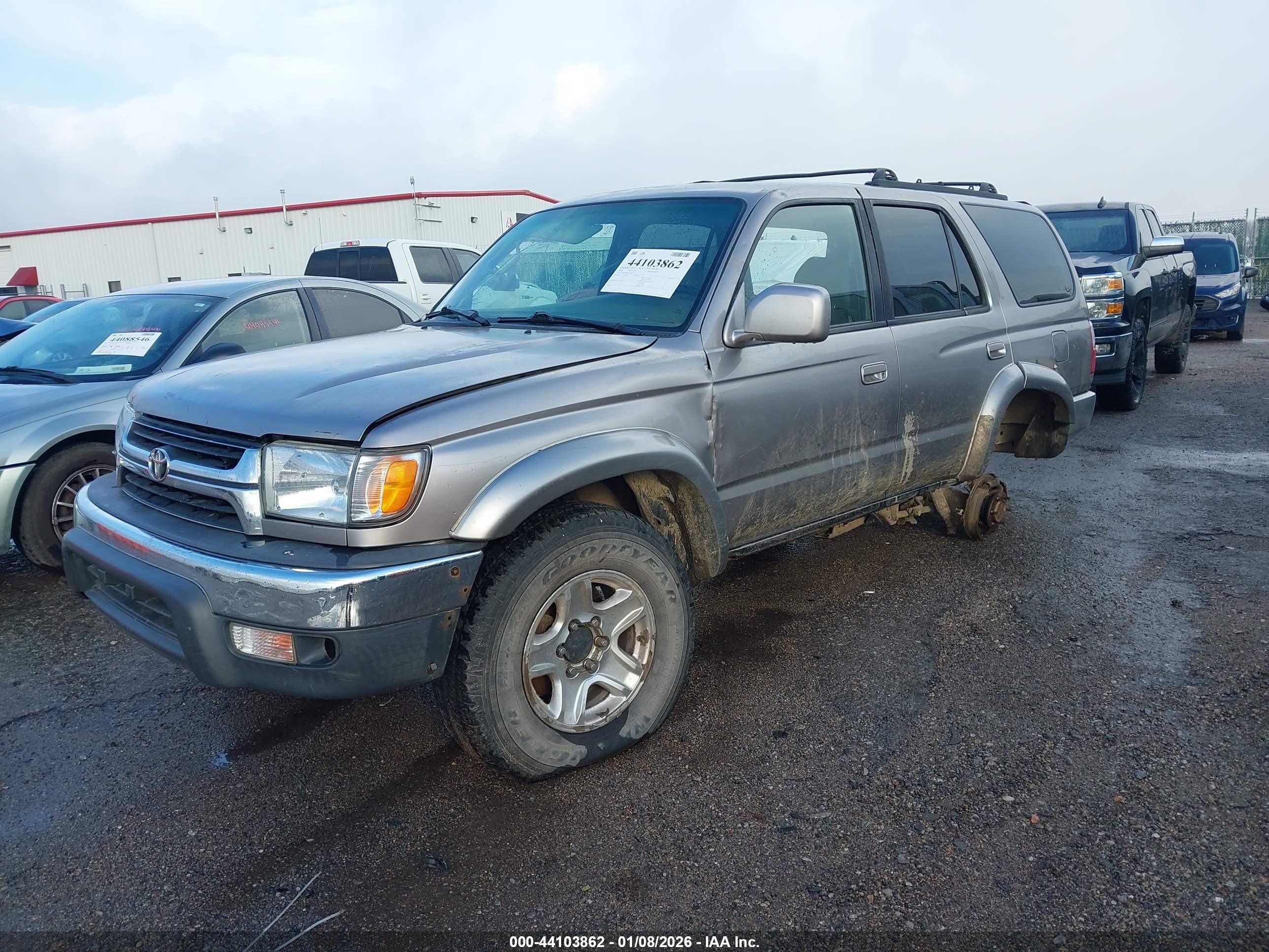 TOYOTA 4RUNNER image 2