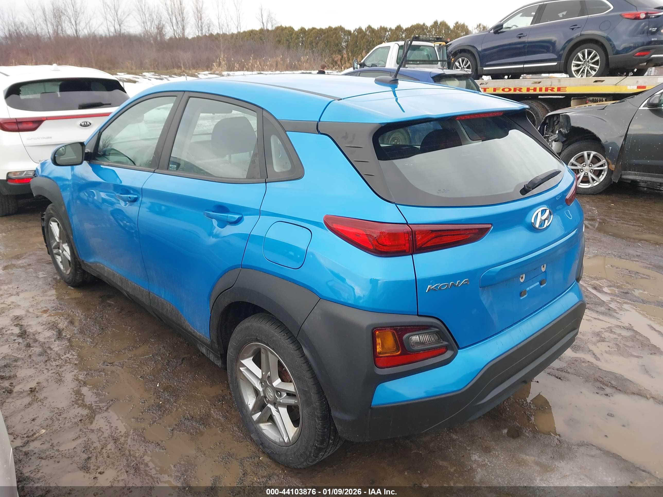 HYUNDAI KONA image 3