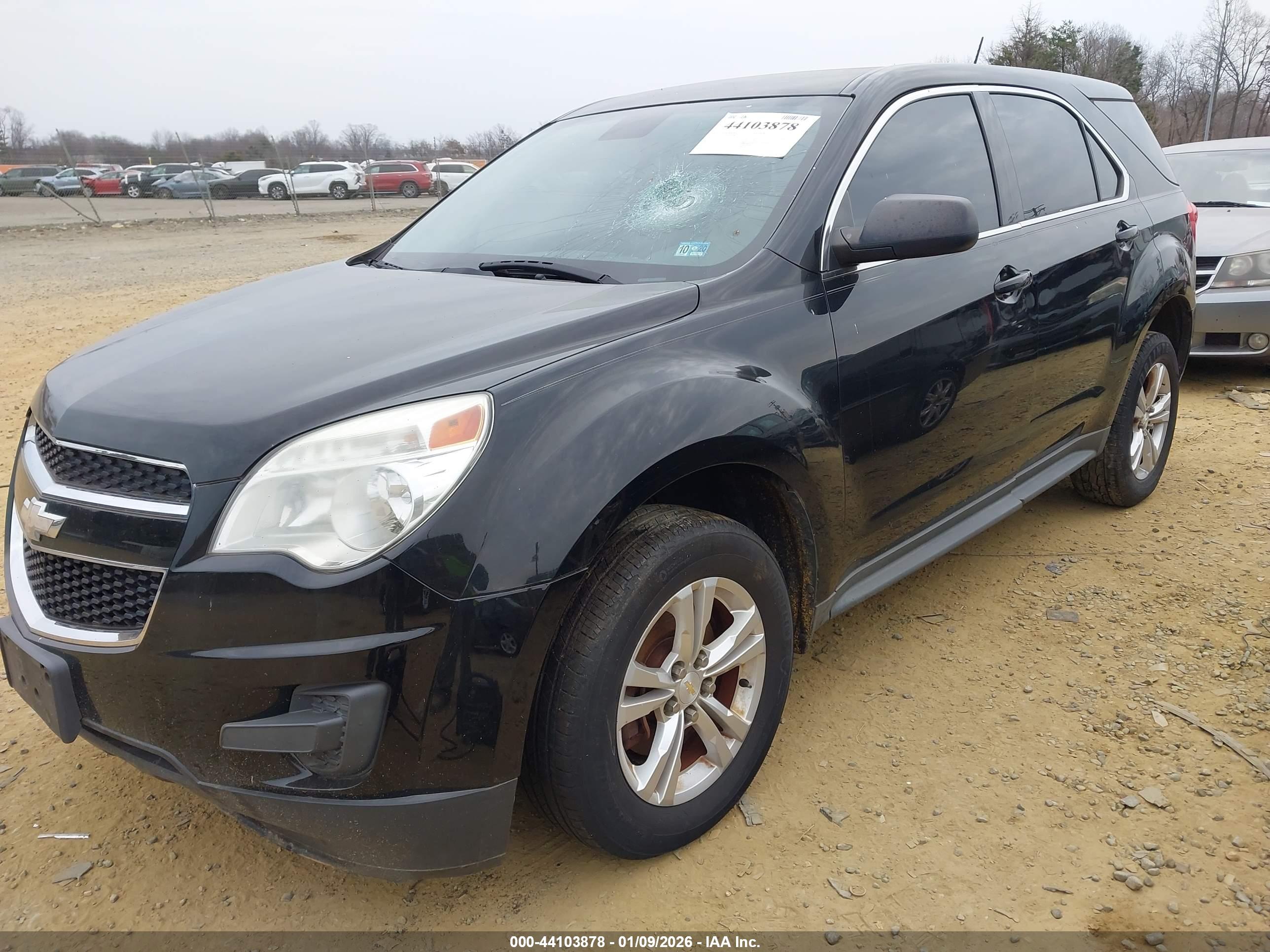 CHEVROLET EQUINOX image 2