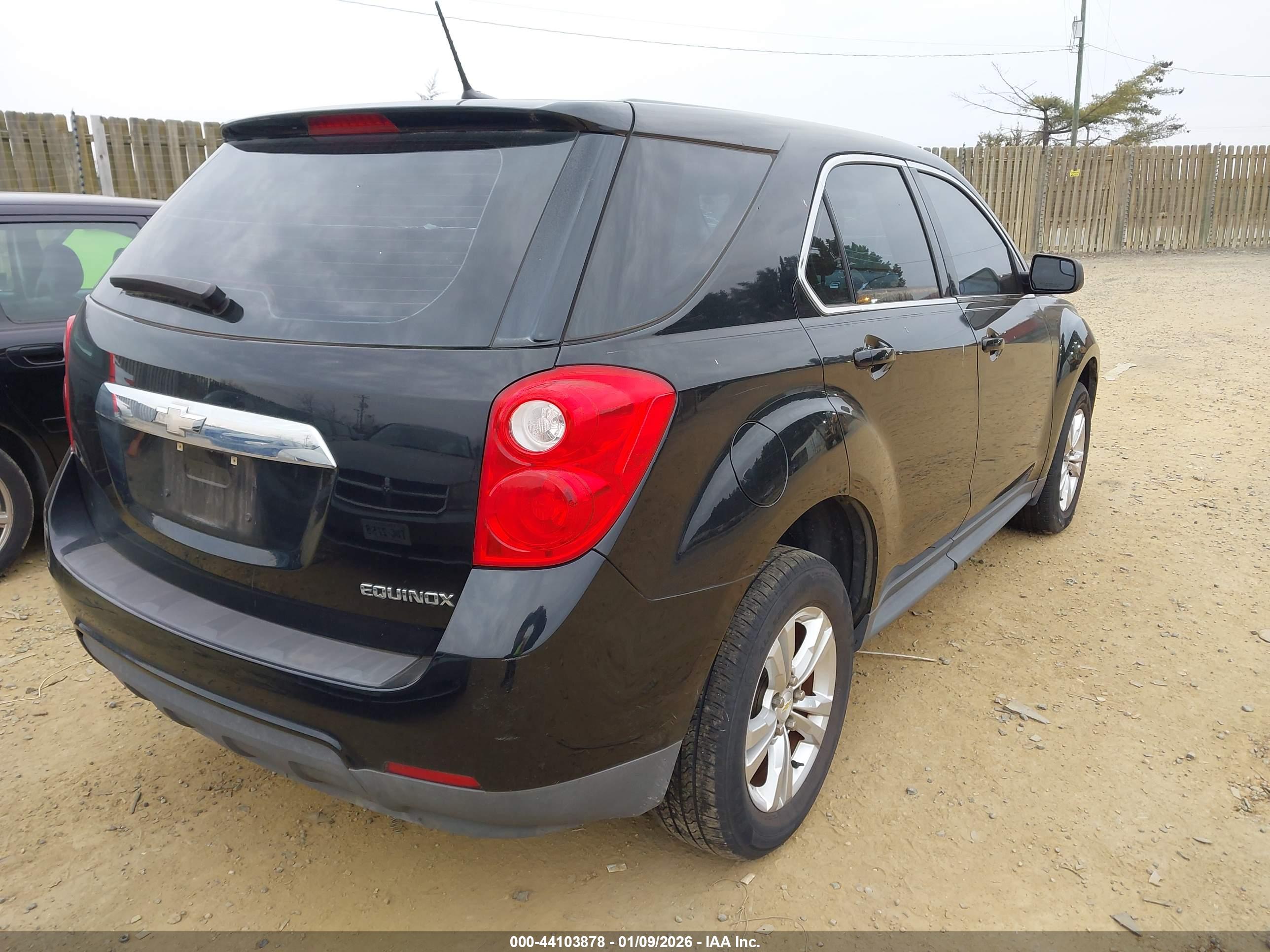 CHEVROLET EQUINOX image 4