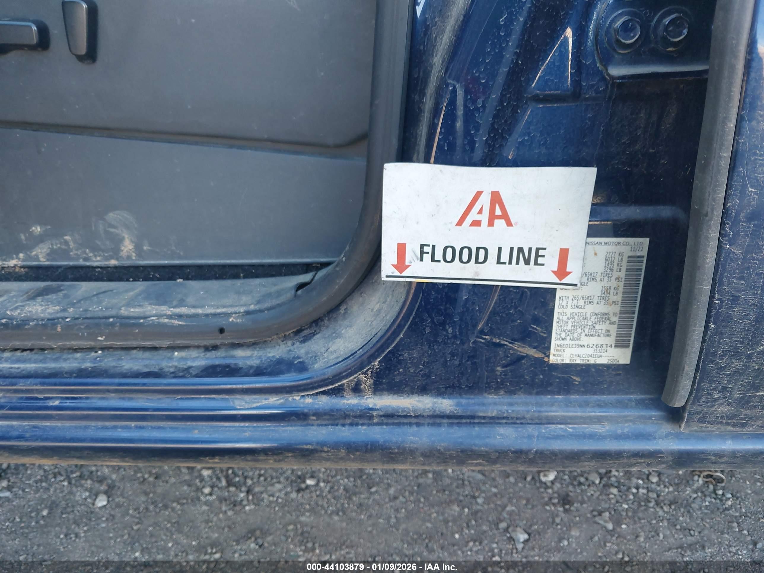 NISSAN FRONTIER image 6