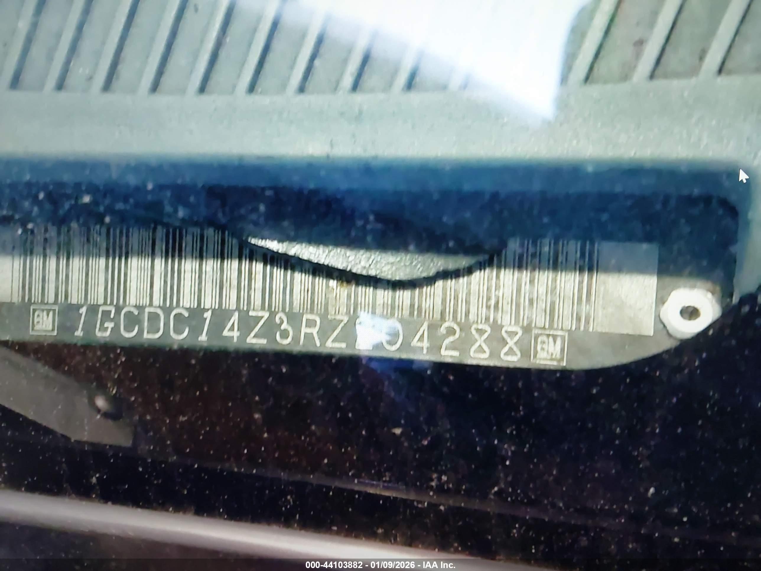 CHEVROLET GMT-400 image 9
