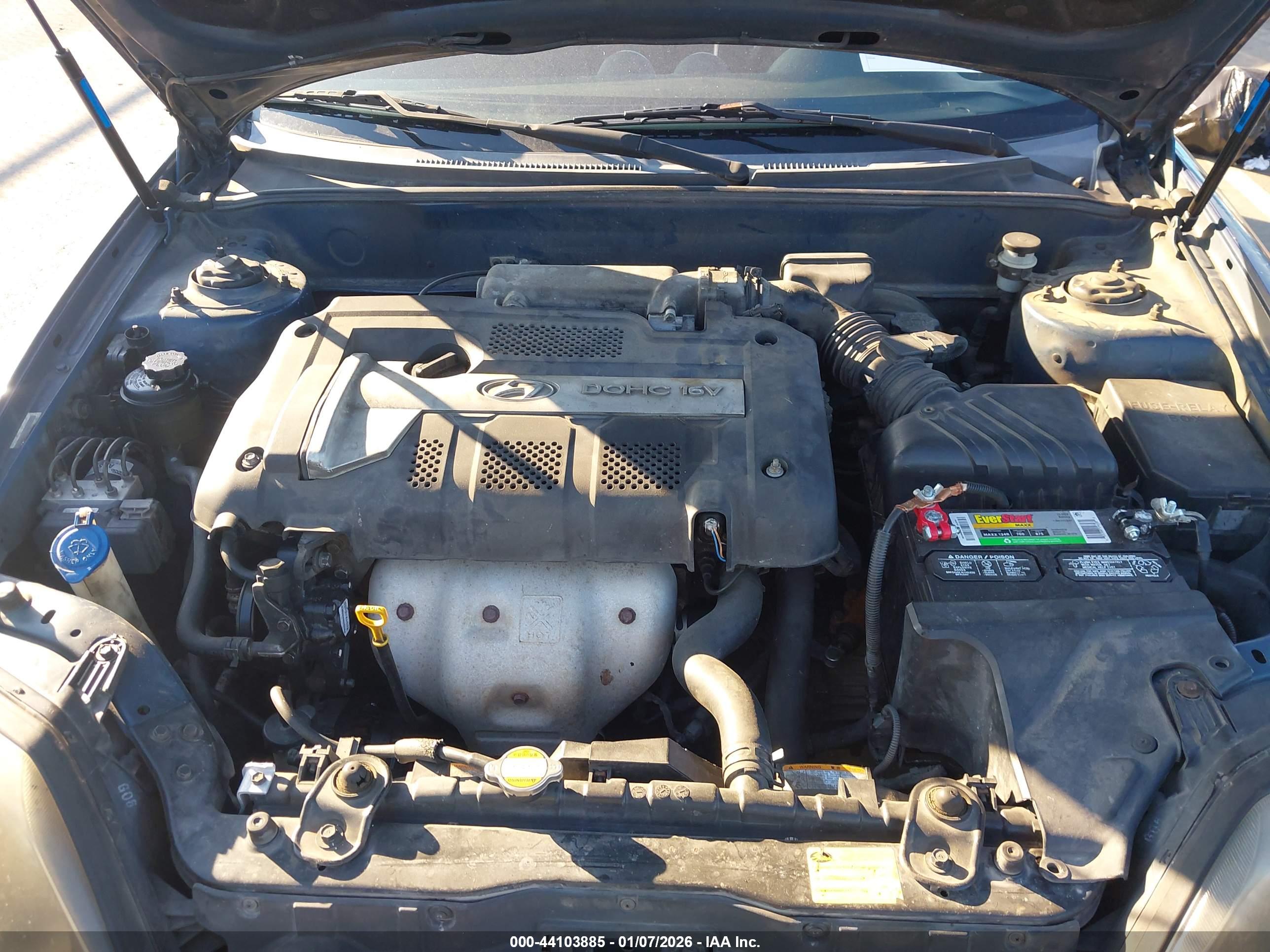 HYUNDAI TIBURON image 10