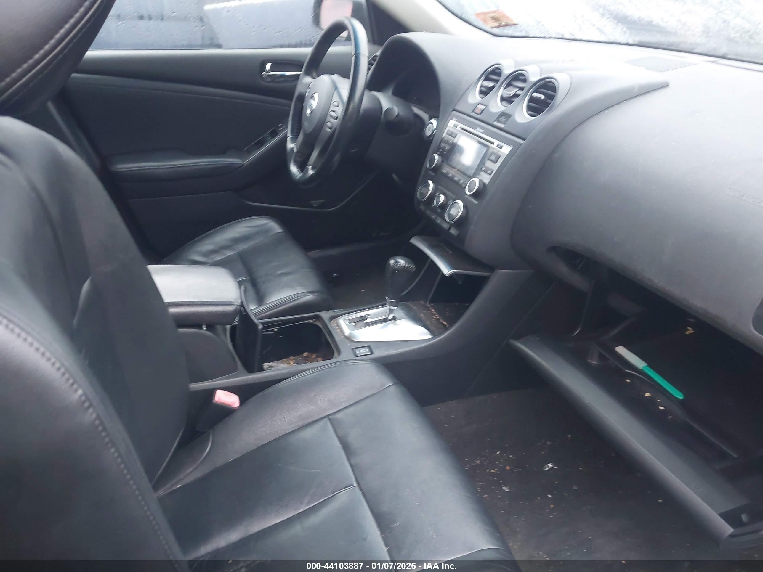 NISSAN ALTIMA image 5