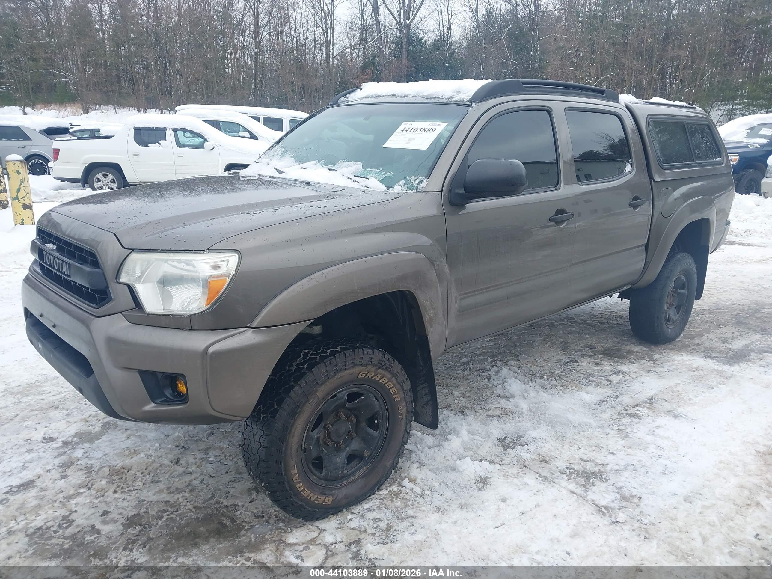 TOYOTA TACOMA image 2