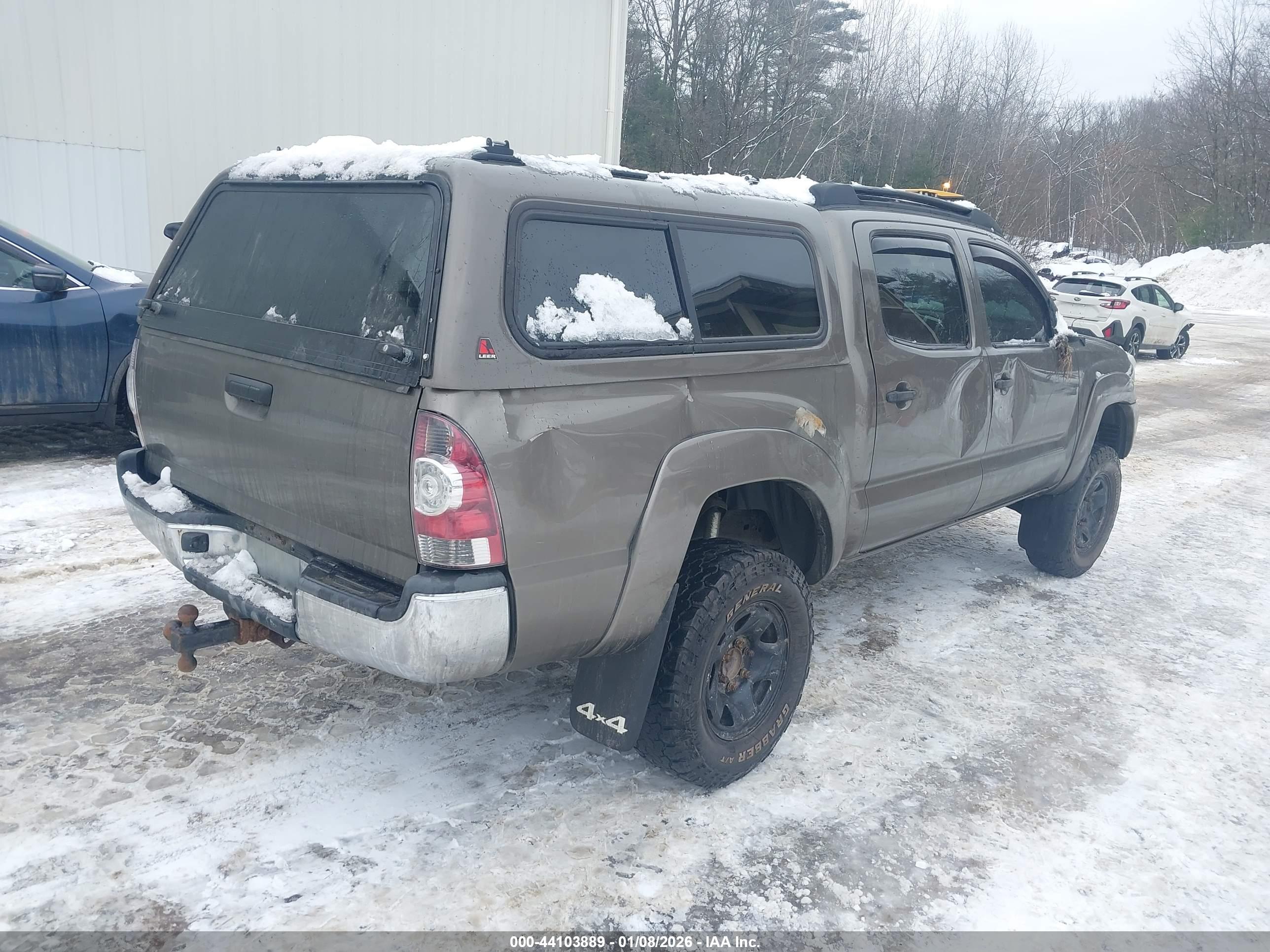 TOYOTA TACOMA image 4
