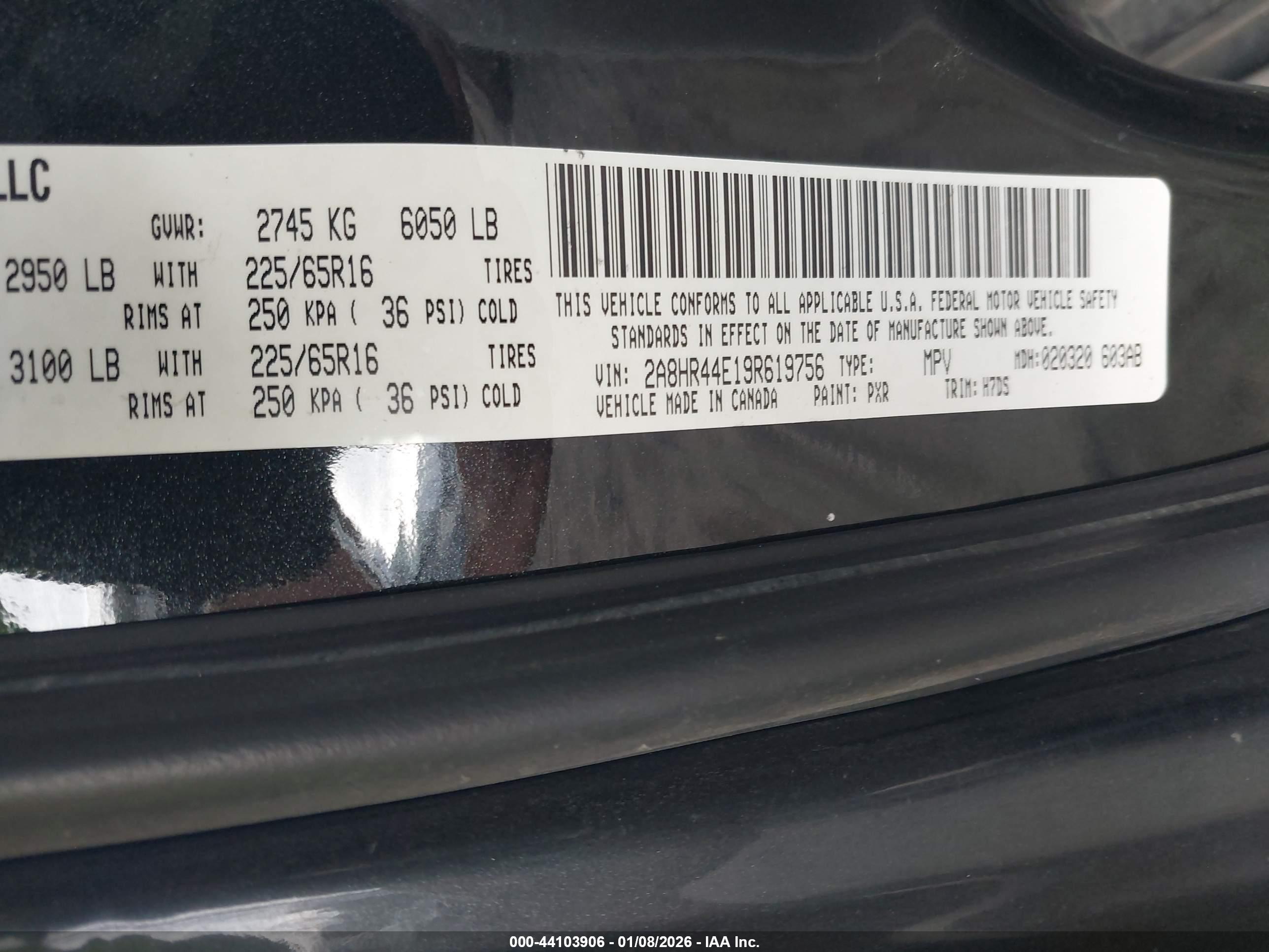 CHRYSLER TOWN image 9