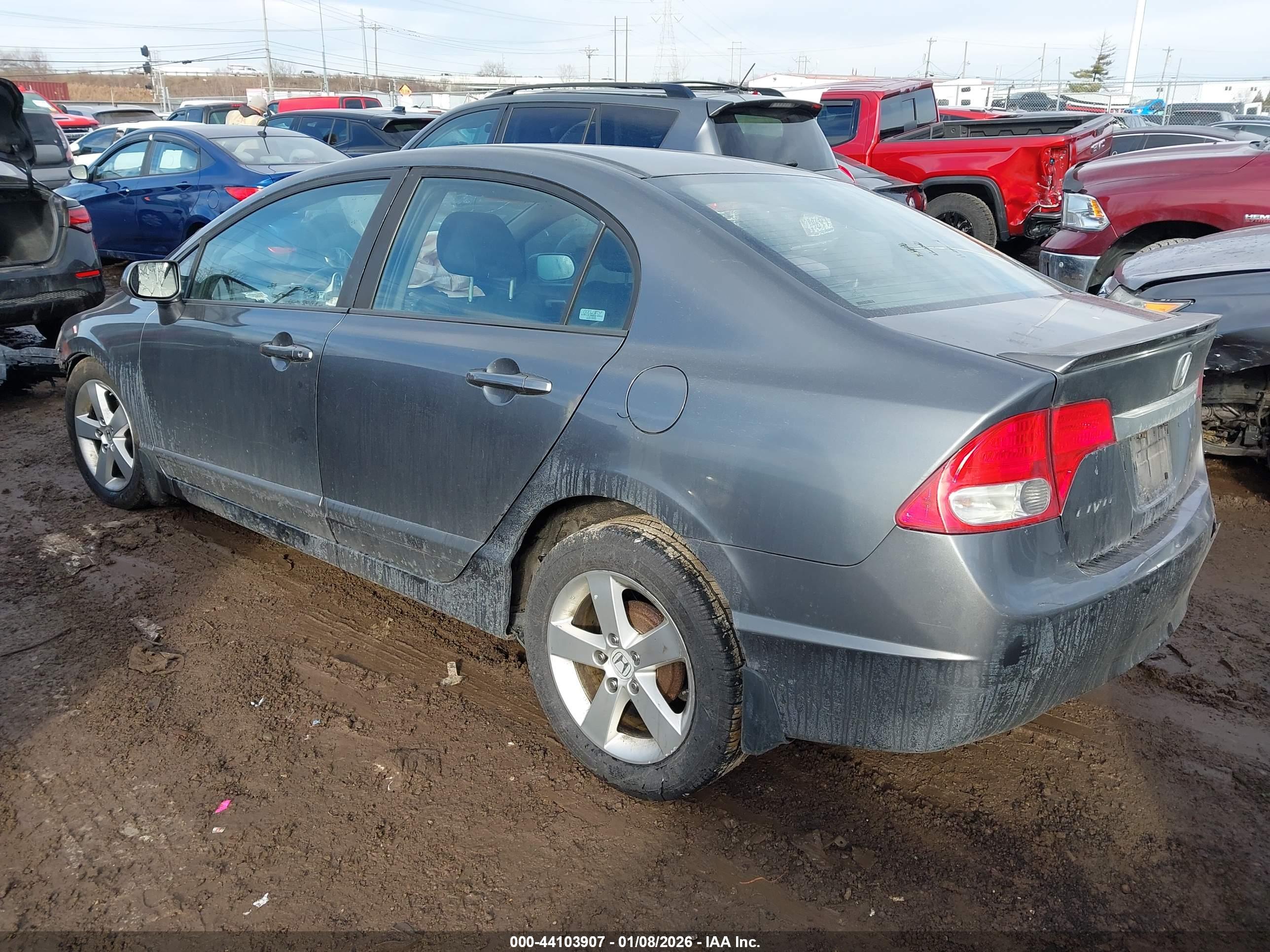 HONDA CIVIC image 3